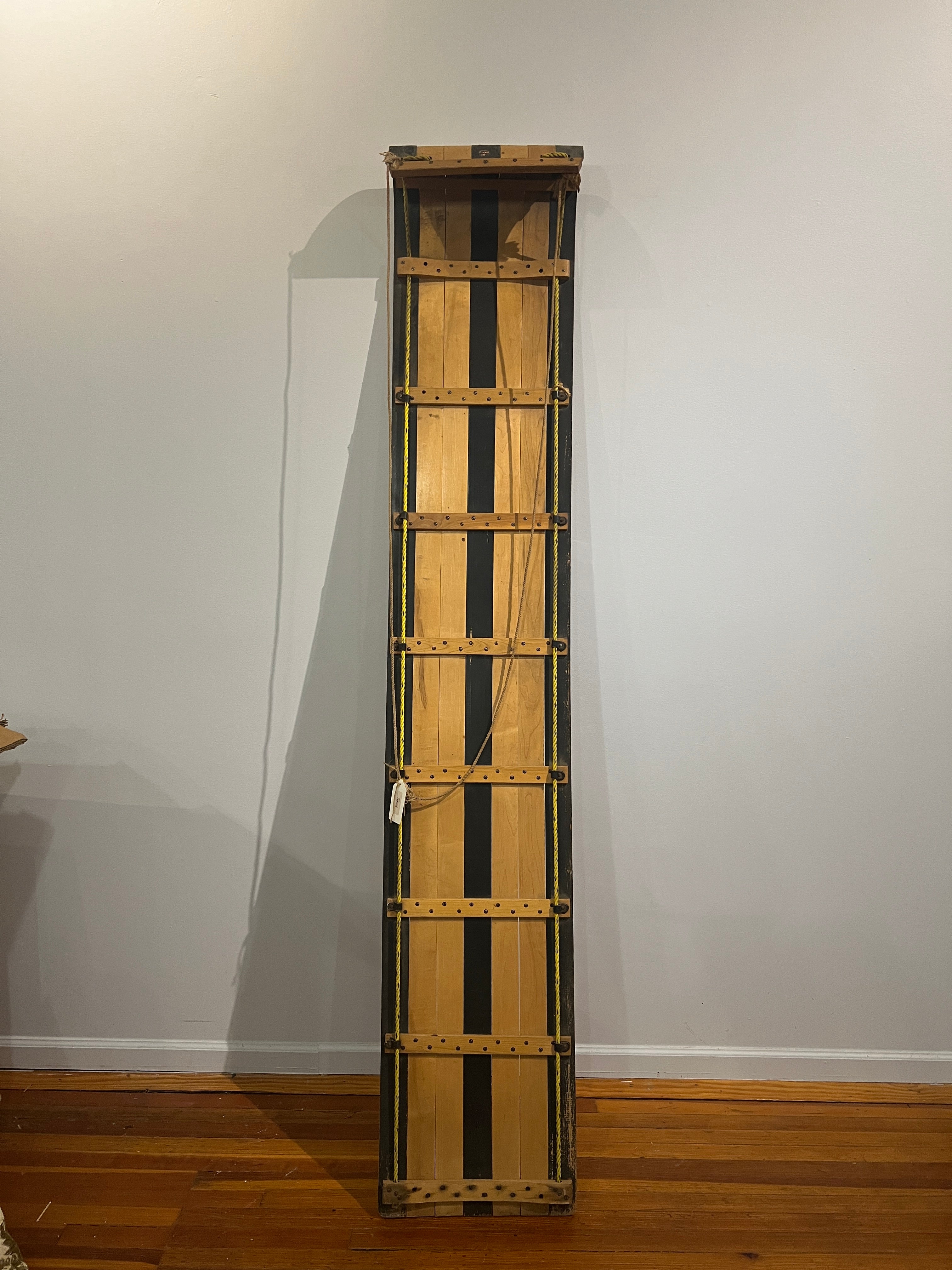 Lund Tobaggon - 7ft.