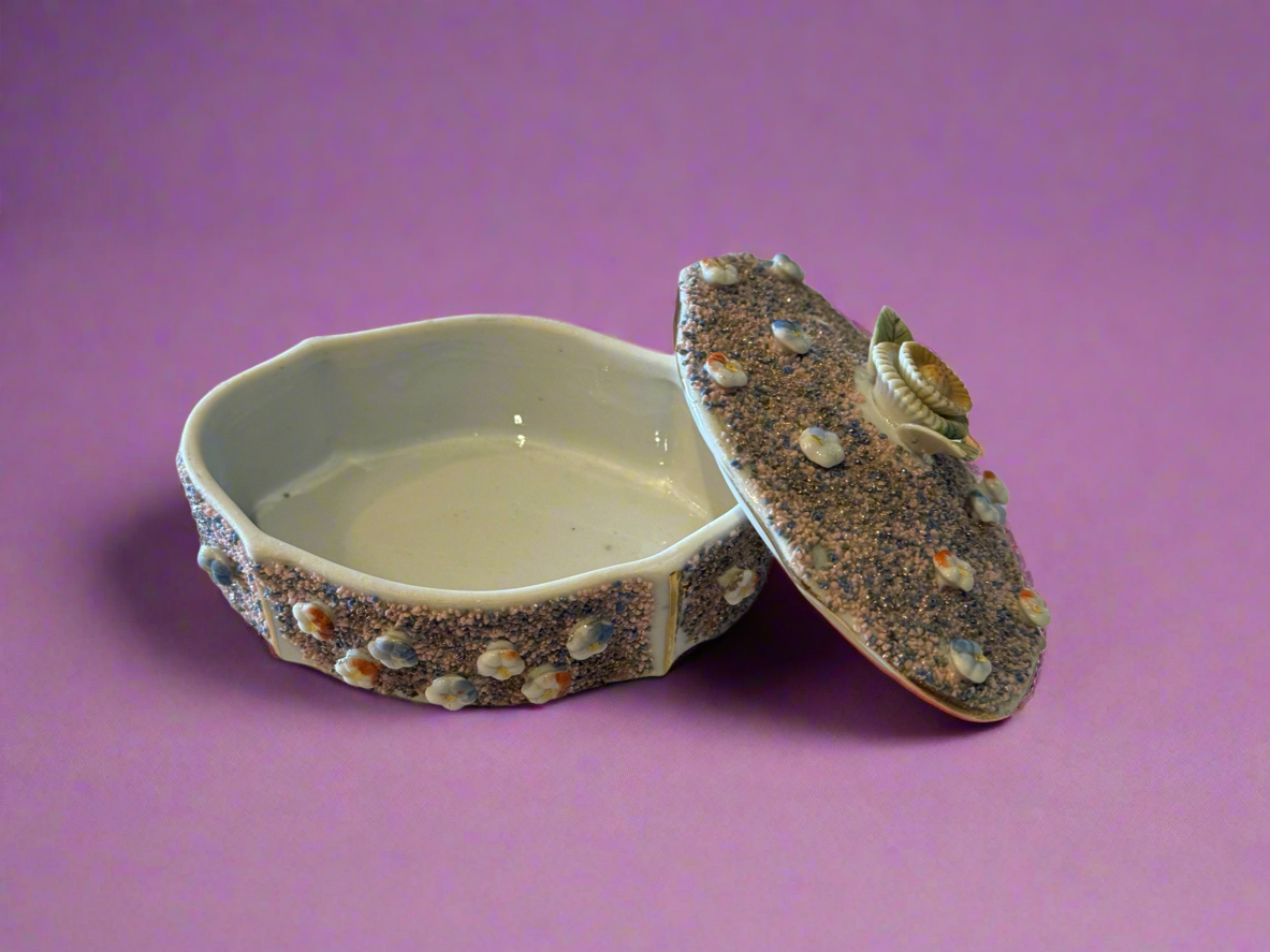 Japanese Porcelain Trinket Box