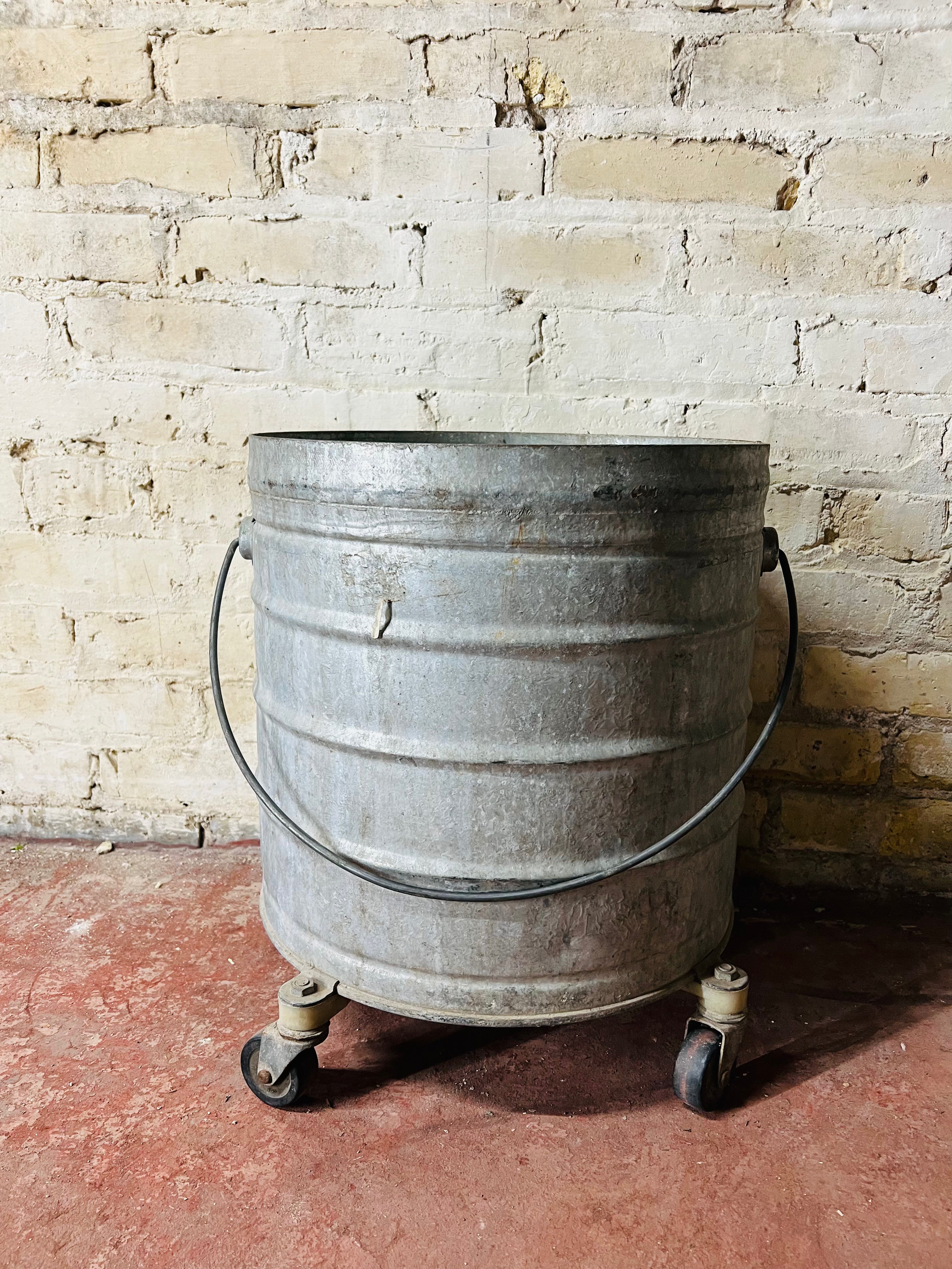 Antique Geerpres Winger Laundry Bucket
