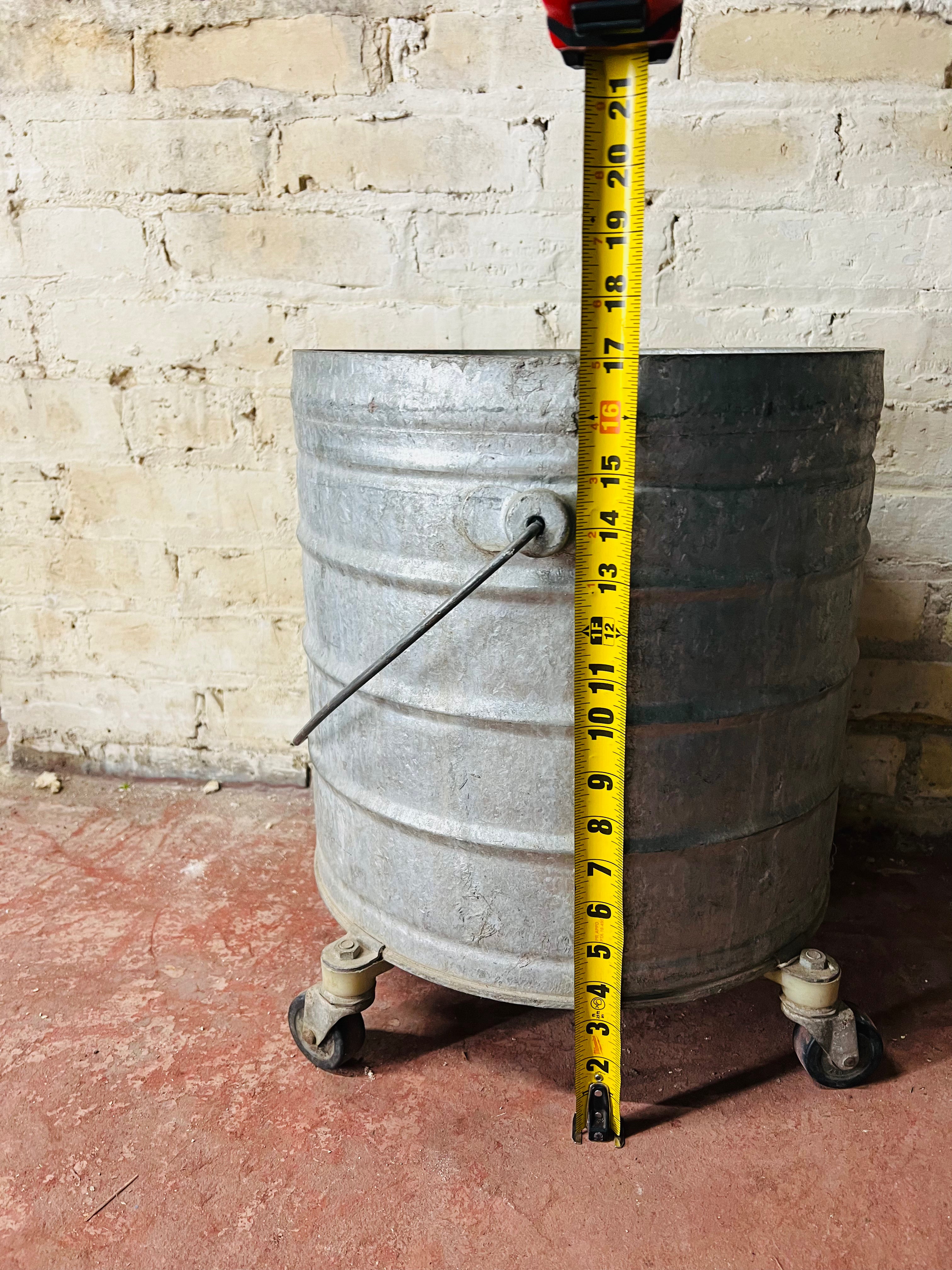 Antique Geerpres Winger Laundry Bucket