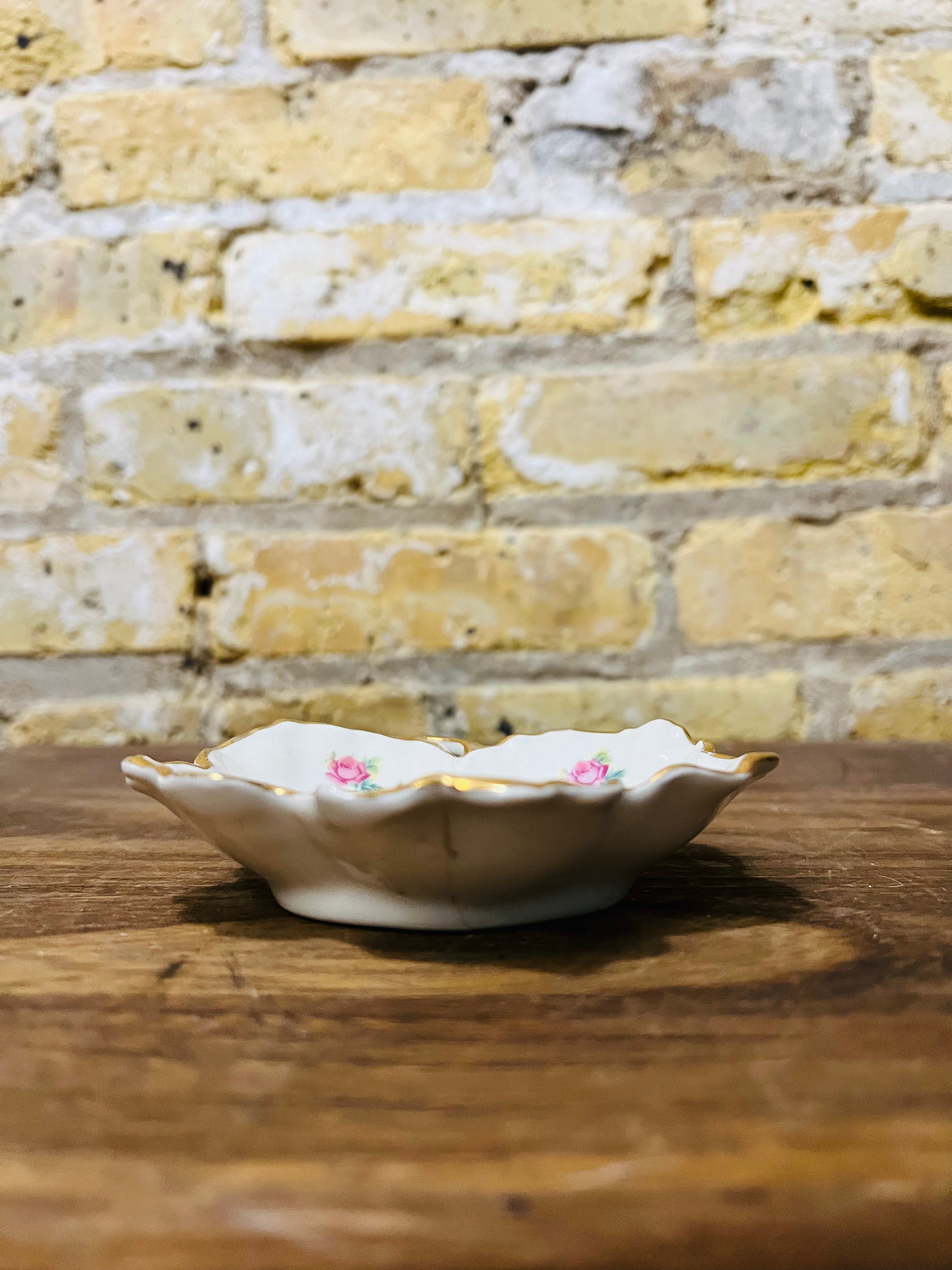 Vintage Limoges France Pink Roses and Gold Scallop Edge