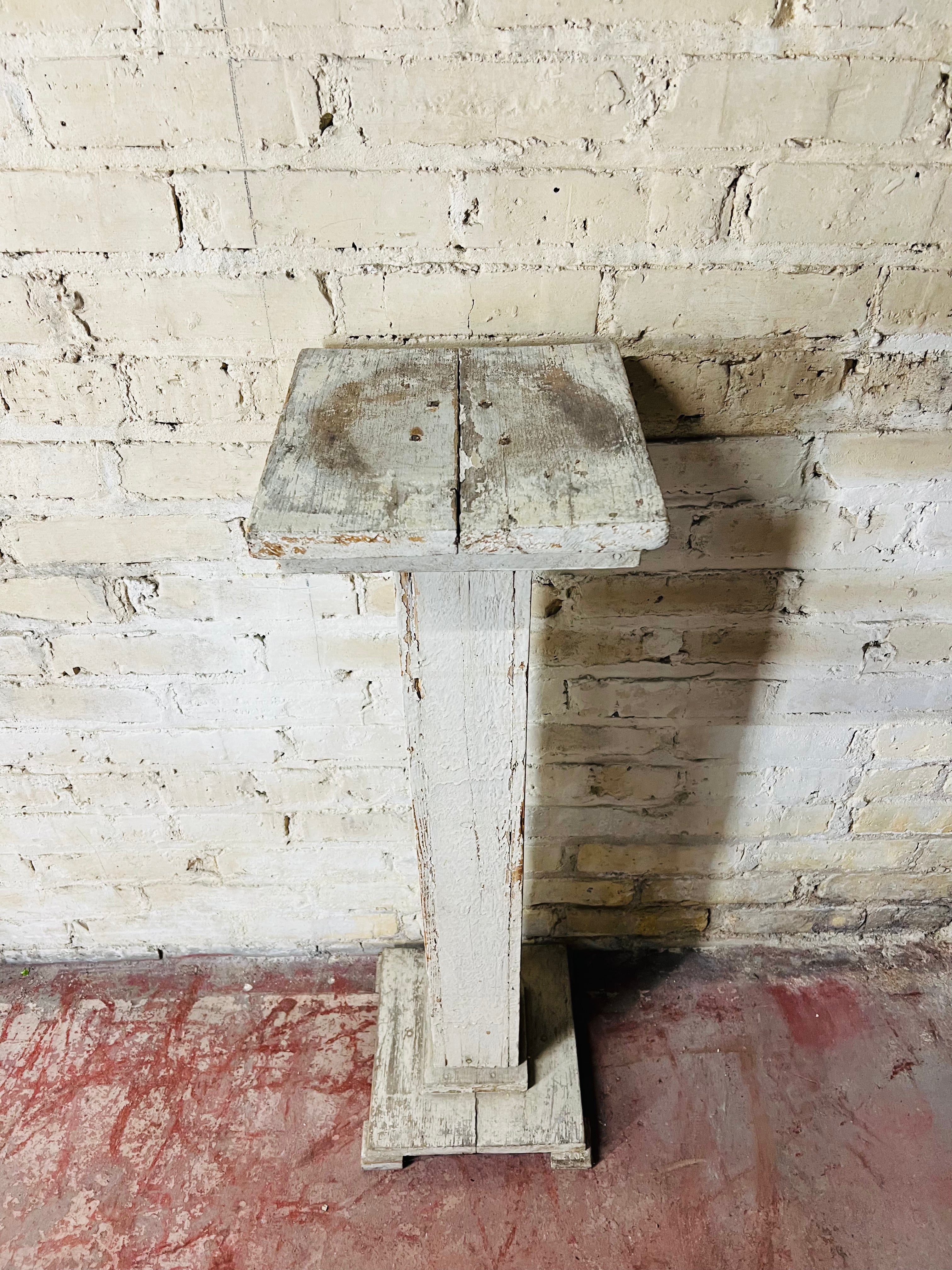 Vintage Cream Plant Stand