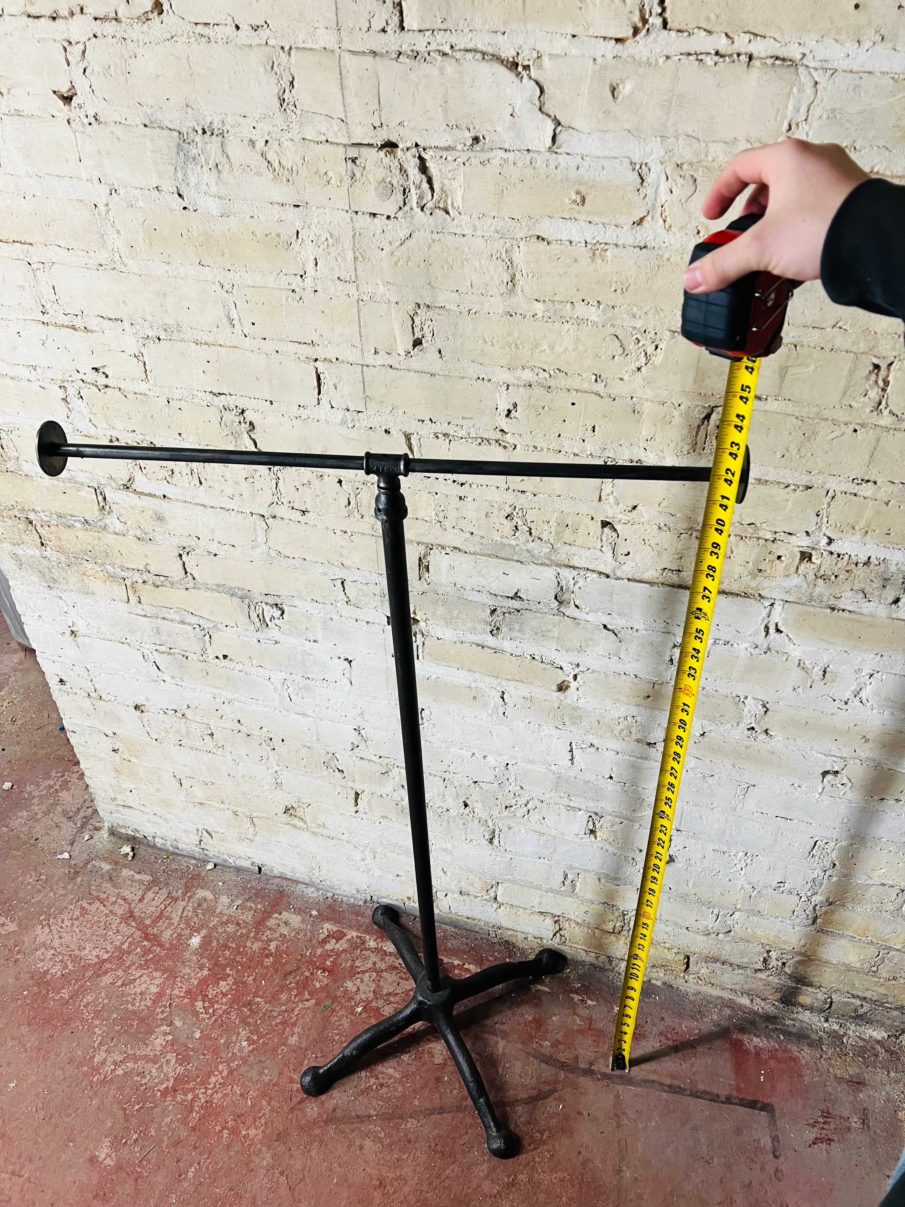 Adjustable Black Metal Long Armed T-Bar
