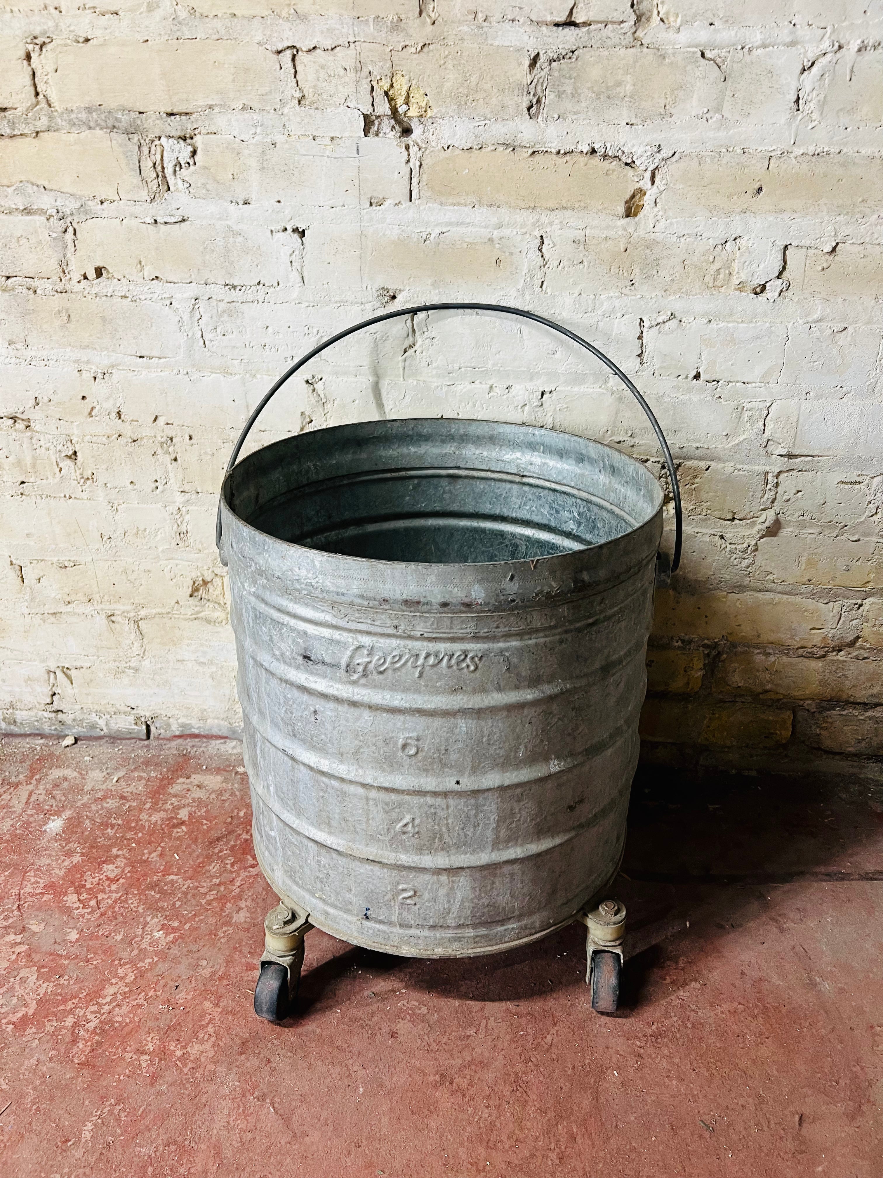 Antique Geerpres Winger Laundry Bucket