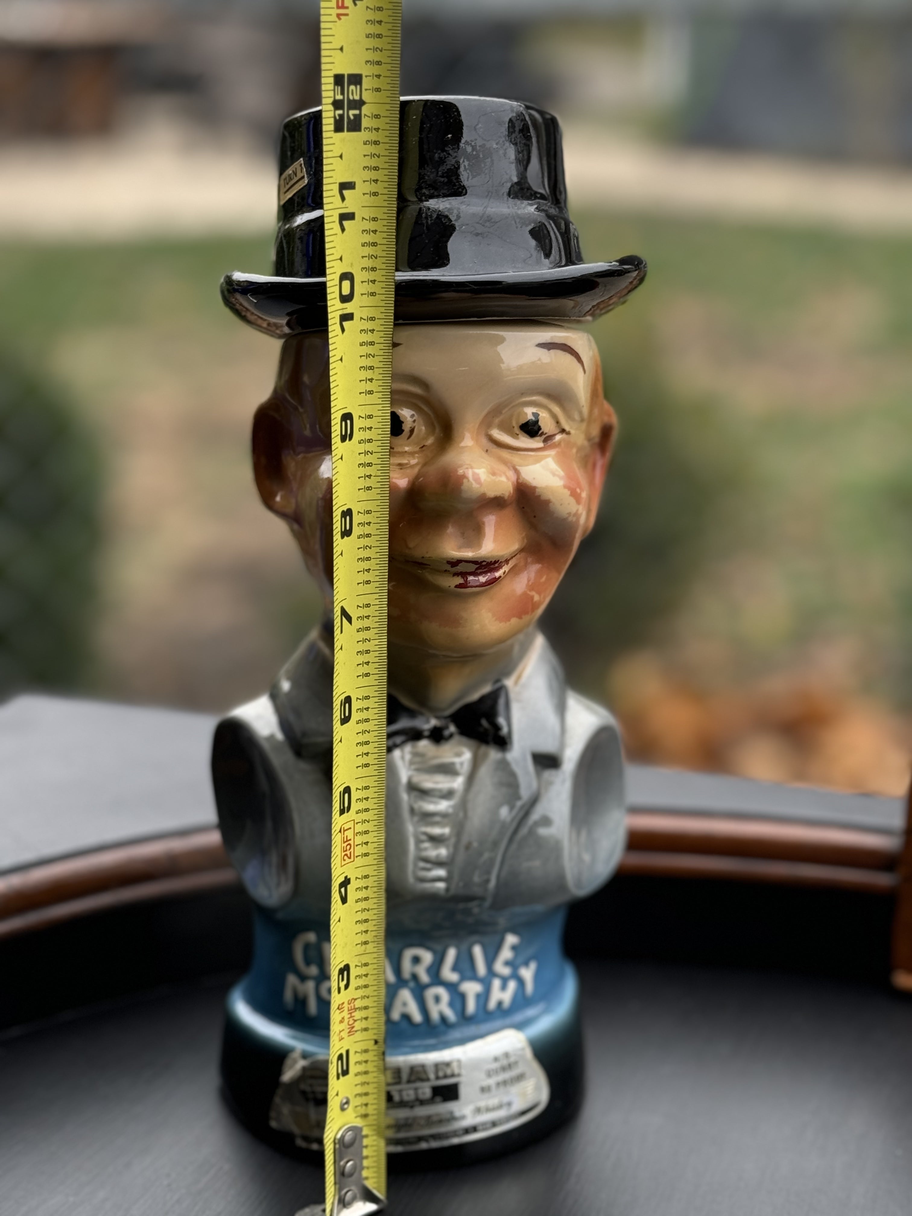 Vintage decanter Charlie McCarthy 1976.