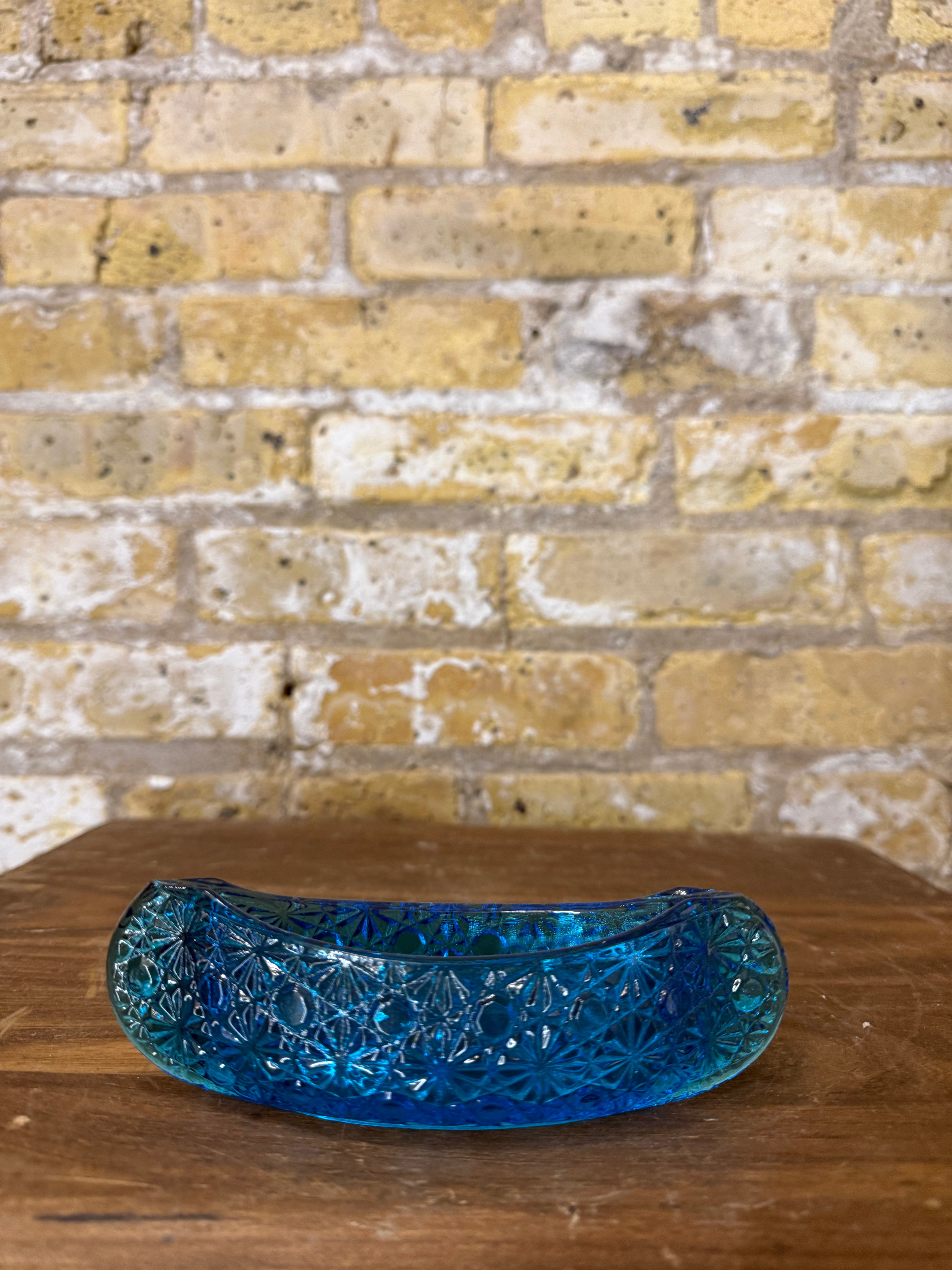 Canoe Decorative Collectible Trinket Dish Daisy Button Pattern Ocean Blue