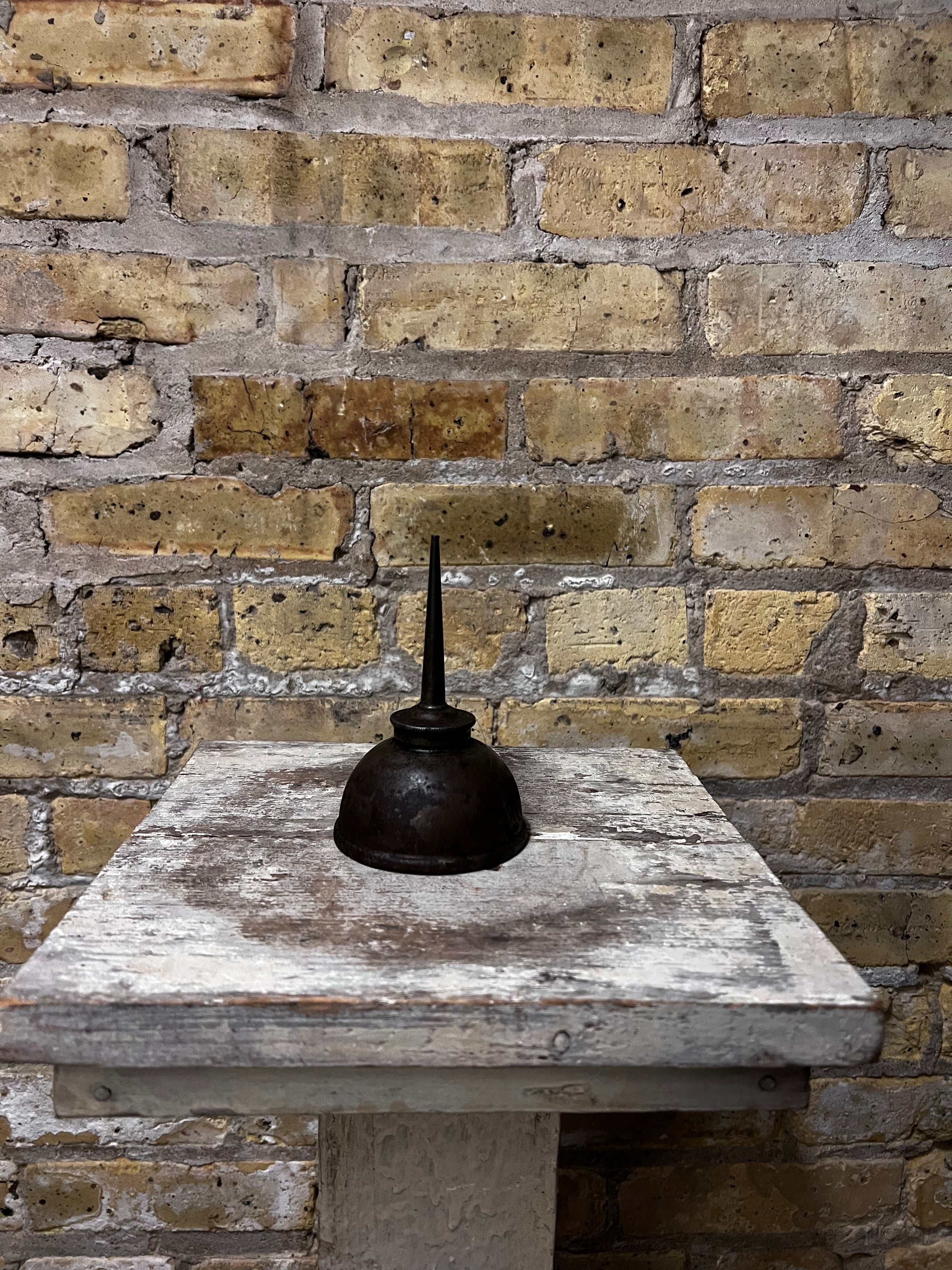 Thumb Pump Oil Can
