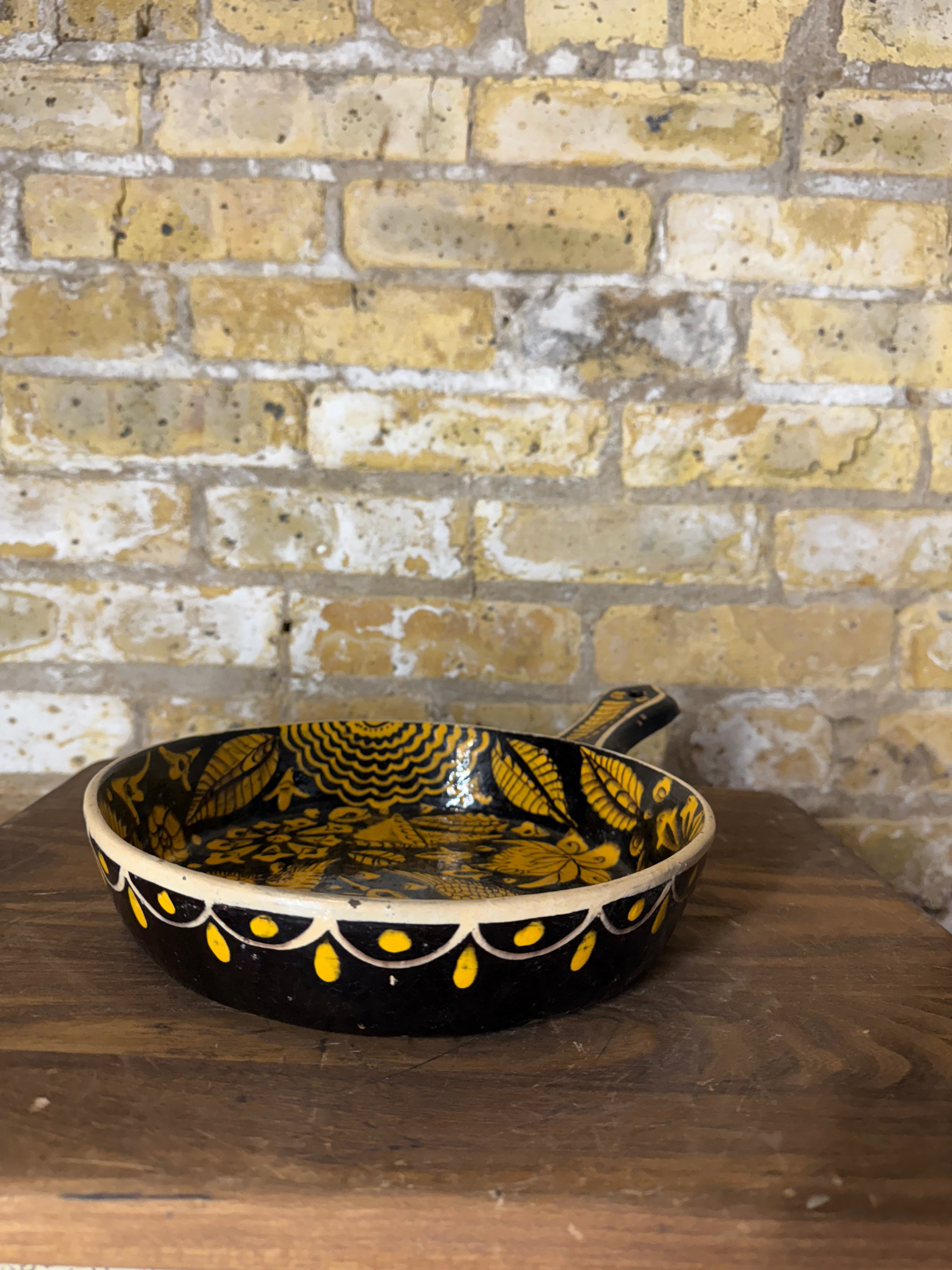 Vintage Mexican Pottery Tlaquapaque Skillet