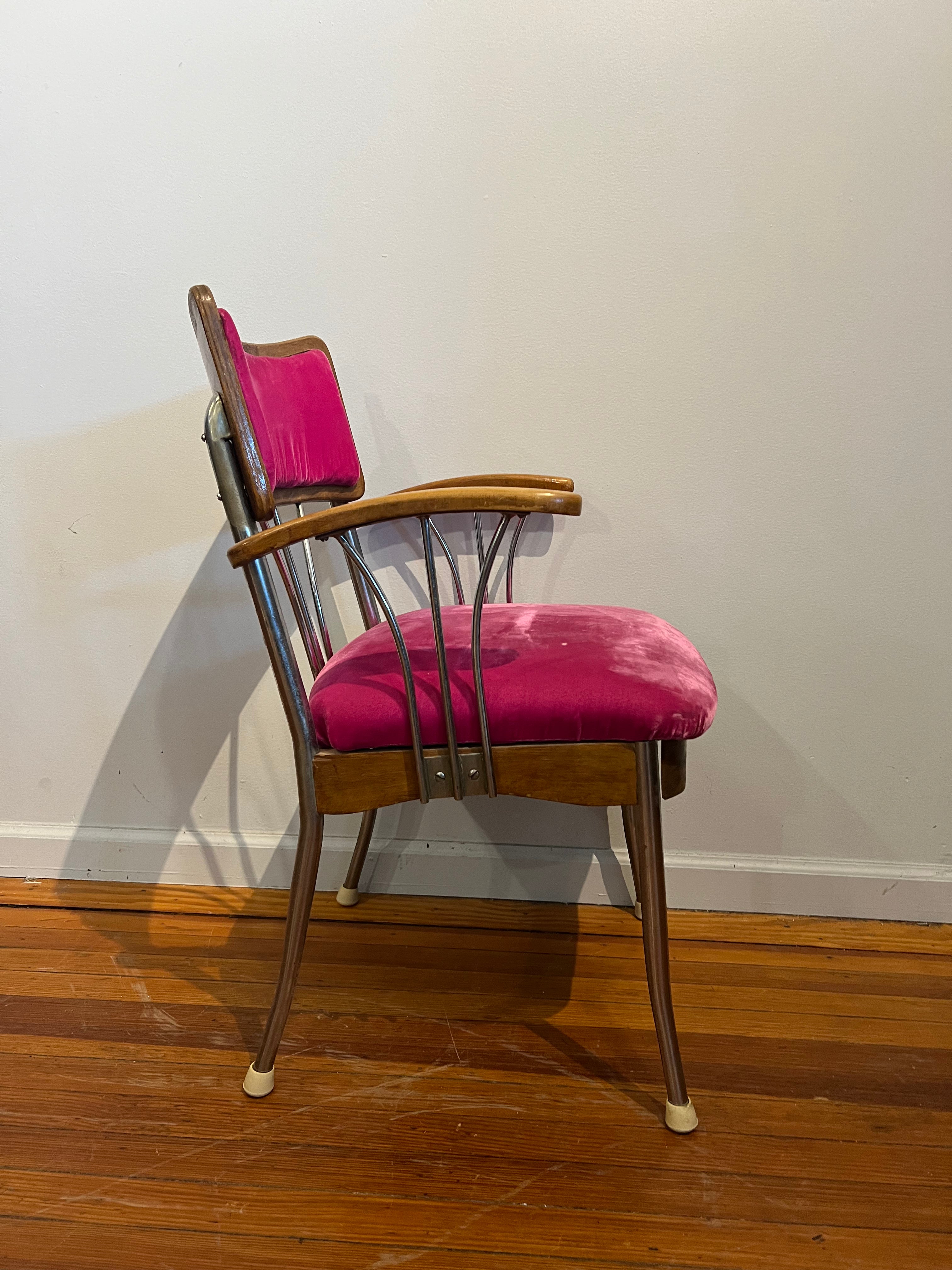 Vintage Speaker - Pink Velvet