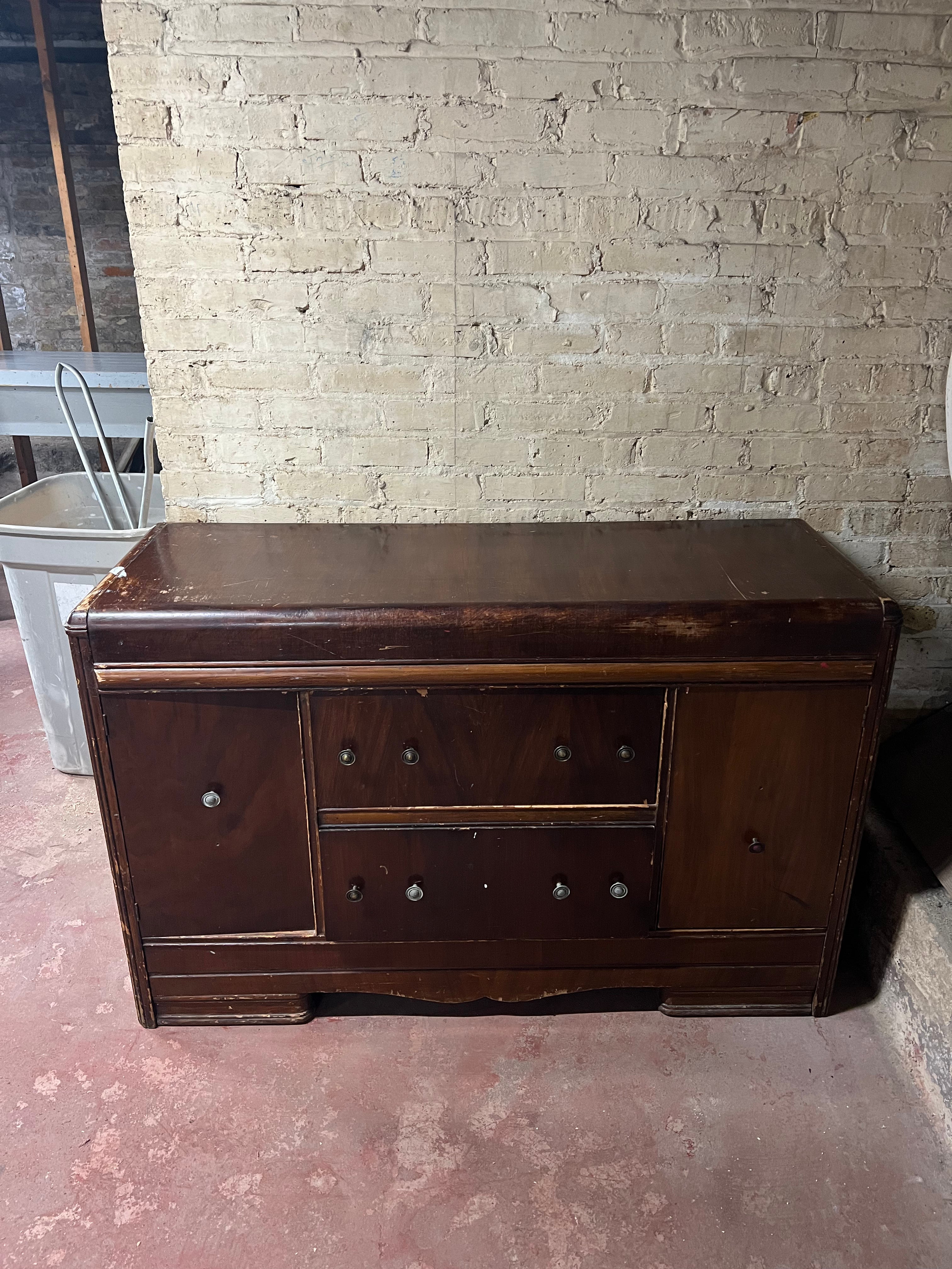 Mid Century Modern Wood Chest