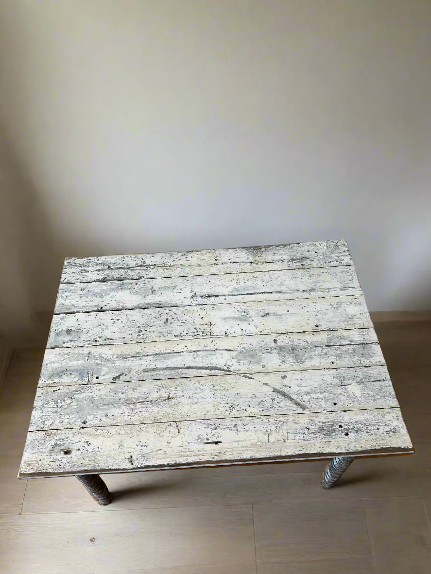 Small Chippy White Farmhouse Table W/Turned Legs