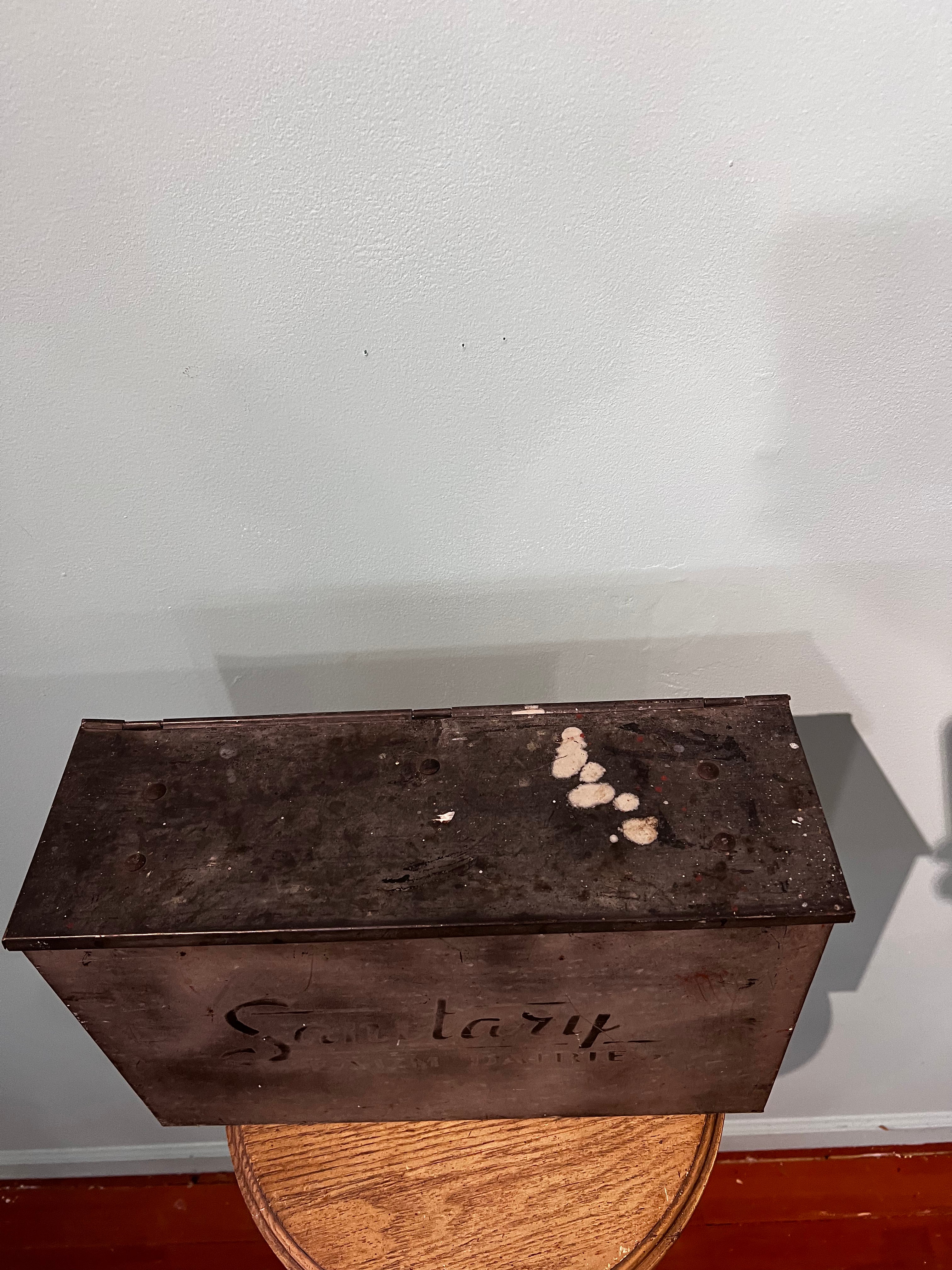 Sanitary Dairy Box