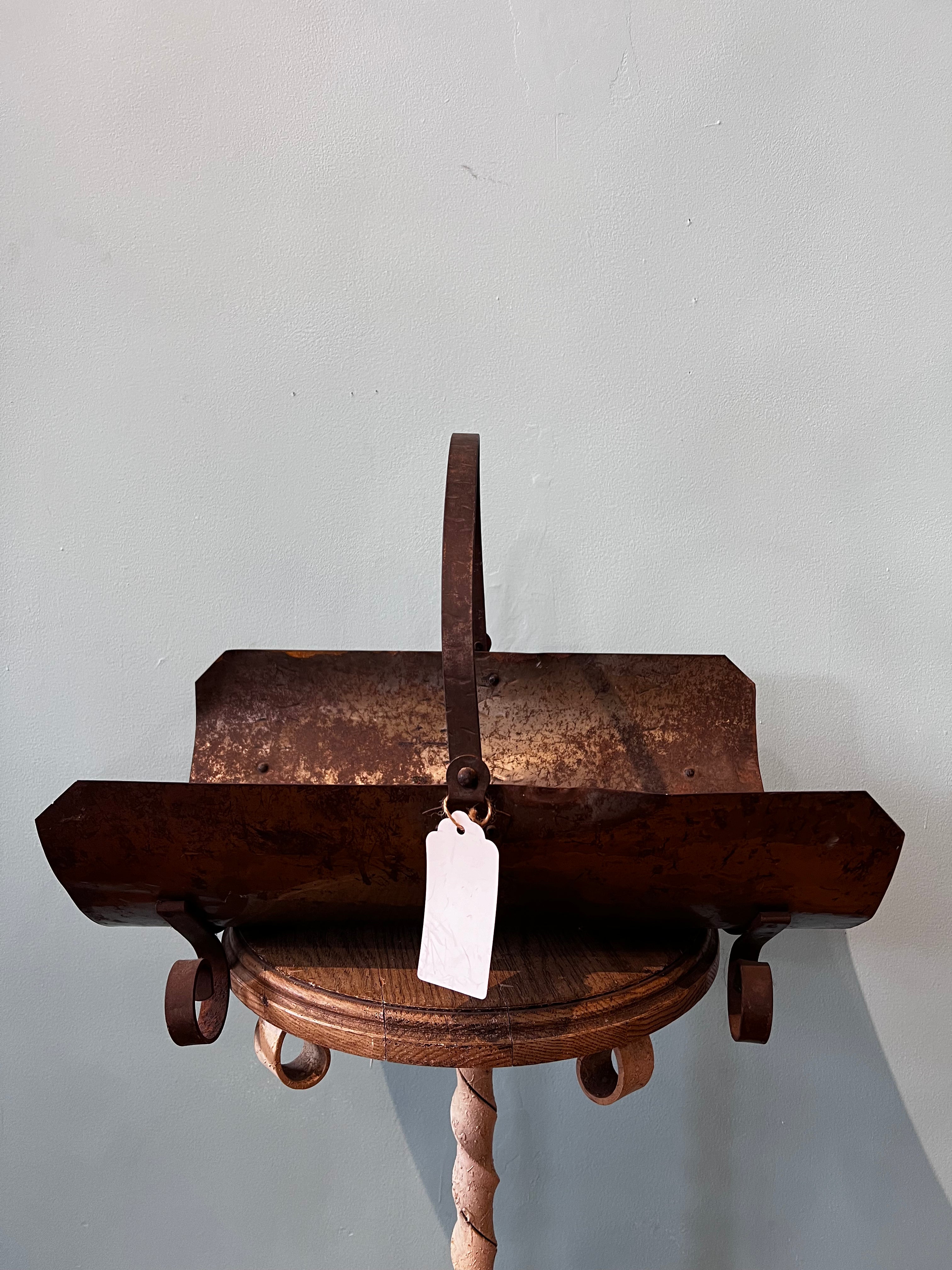 Metal Log Carrier