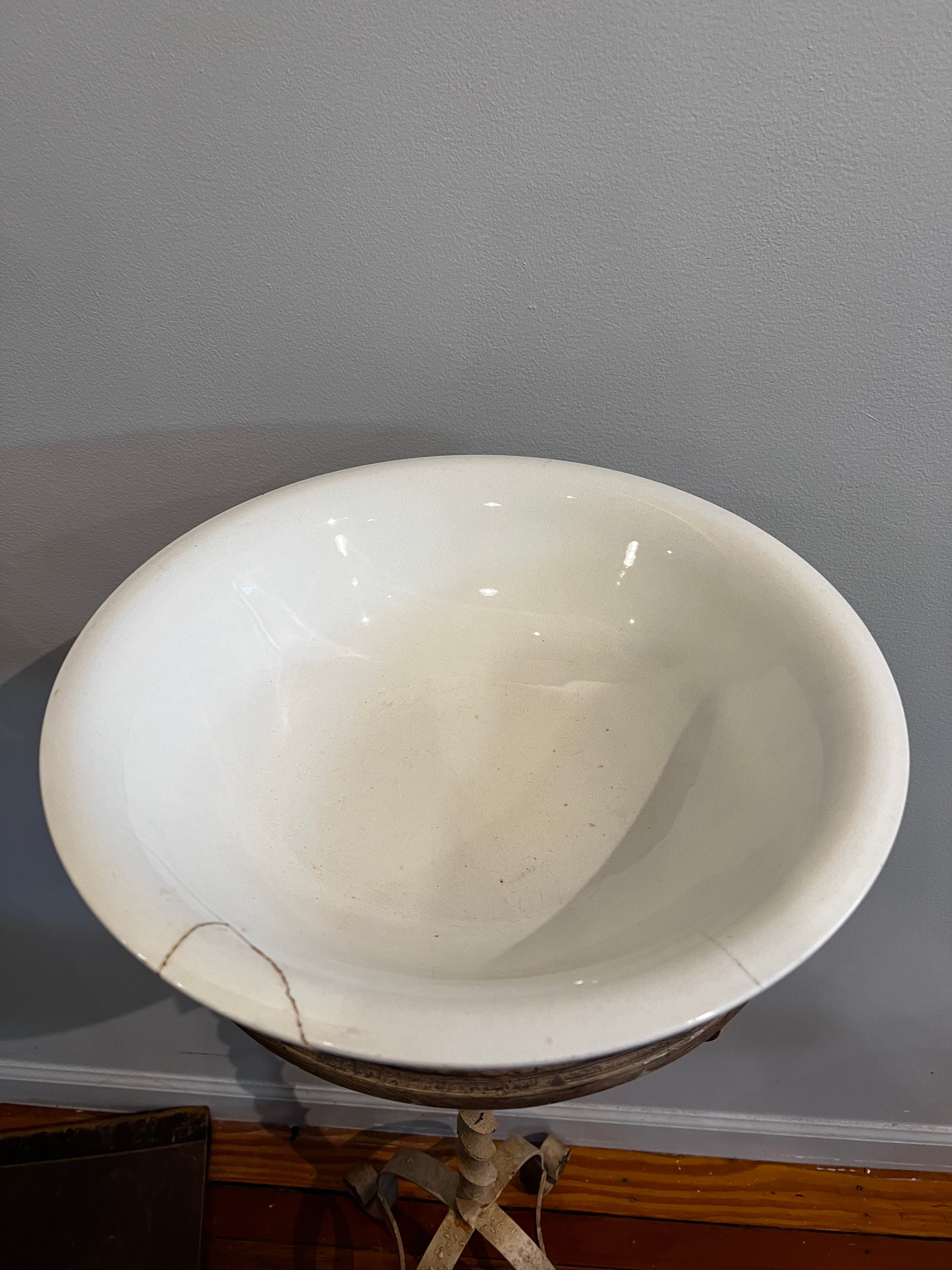 White Ceramic Basin