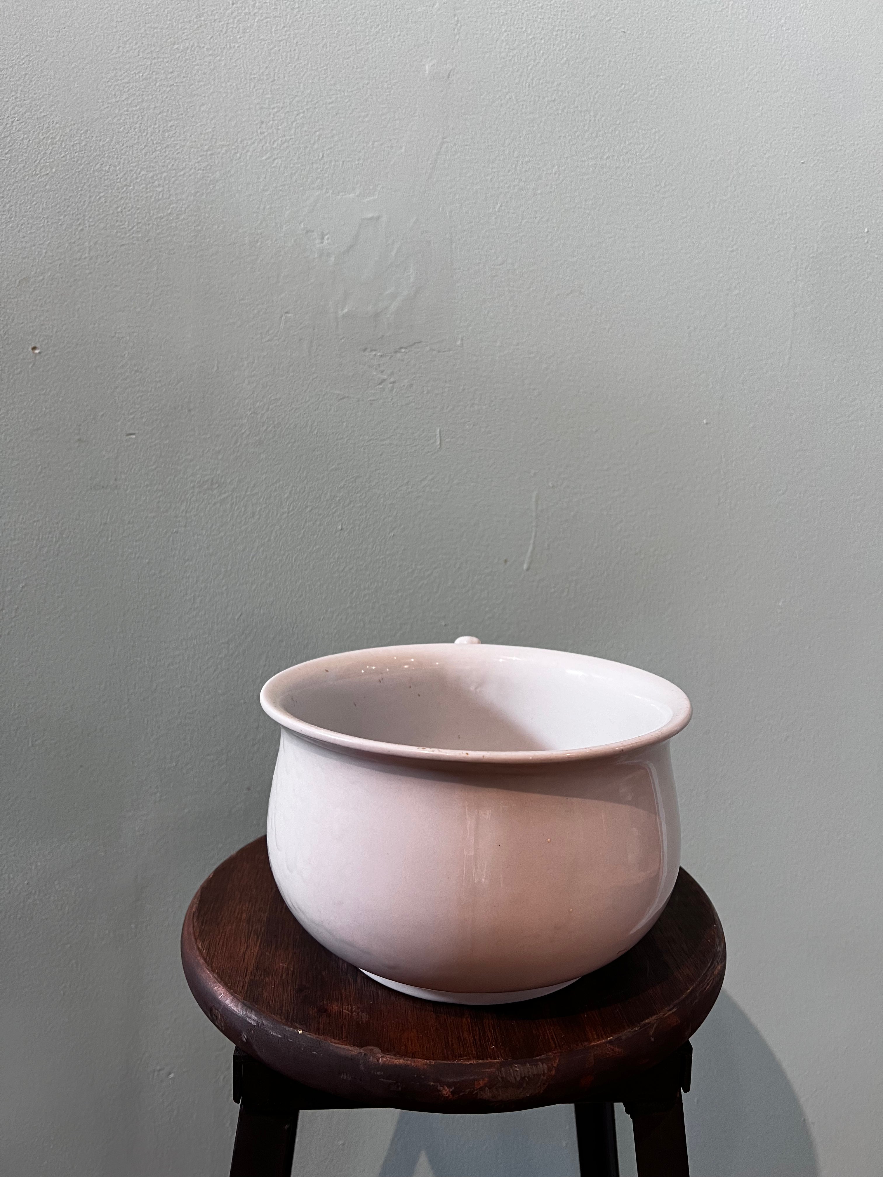White Ceramic Chamber Pot