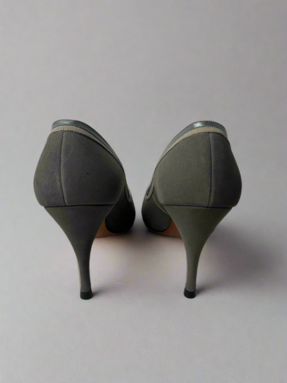 DeLiso Debs Mid Century Suede Pumps