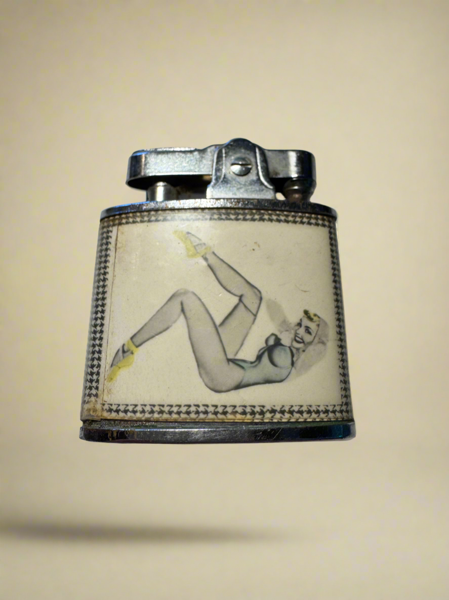 Mid Century Japanese Pin Up Atlantis Lighter