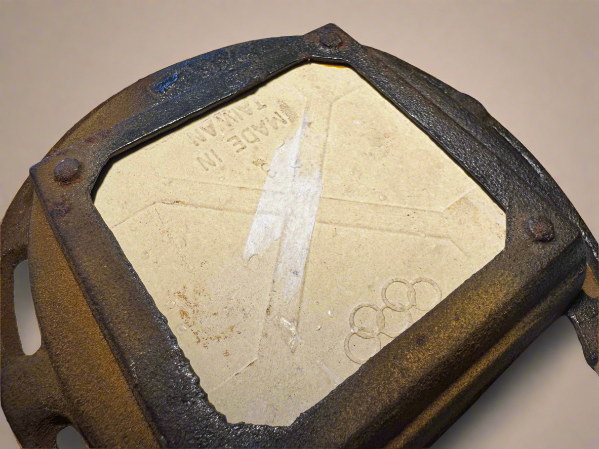 Mount Rushmore Dakota Horseshoe Ashtray