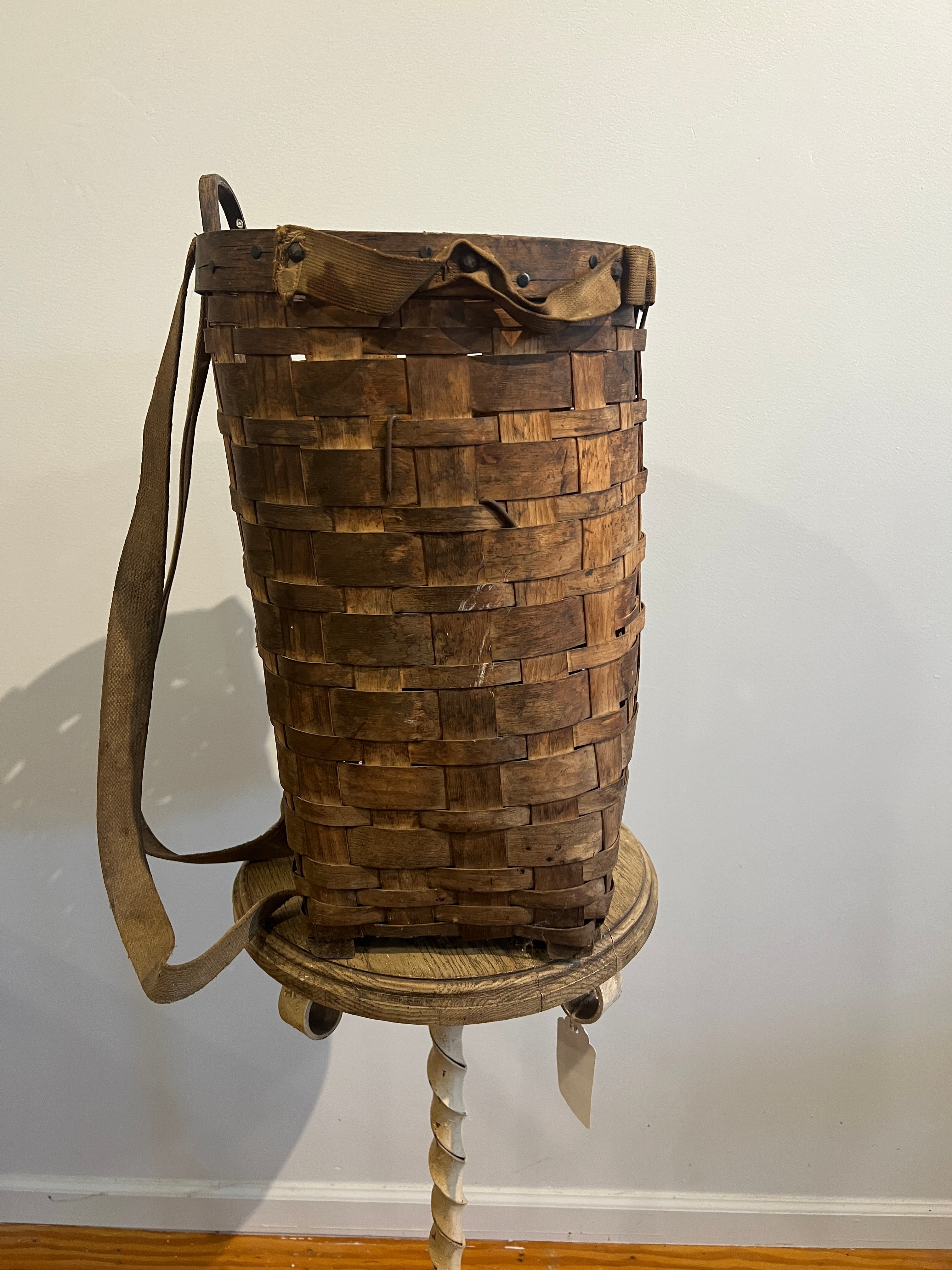 Adirondack Trapper Basket