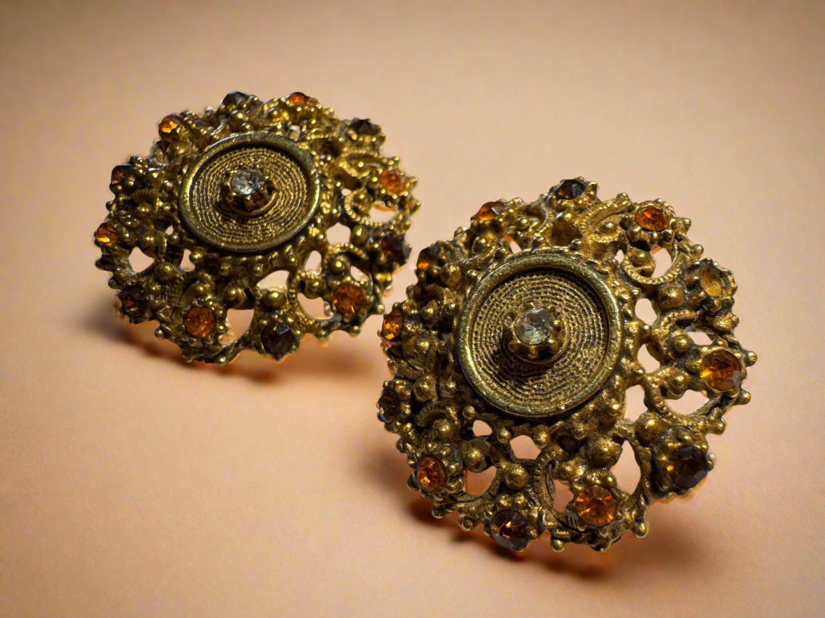Vintage Florenza Filigree Style Gold Toned Earrings