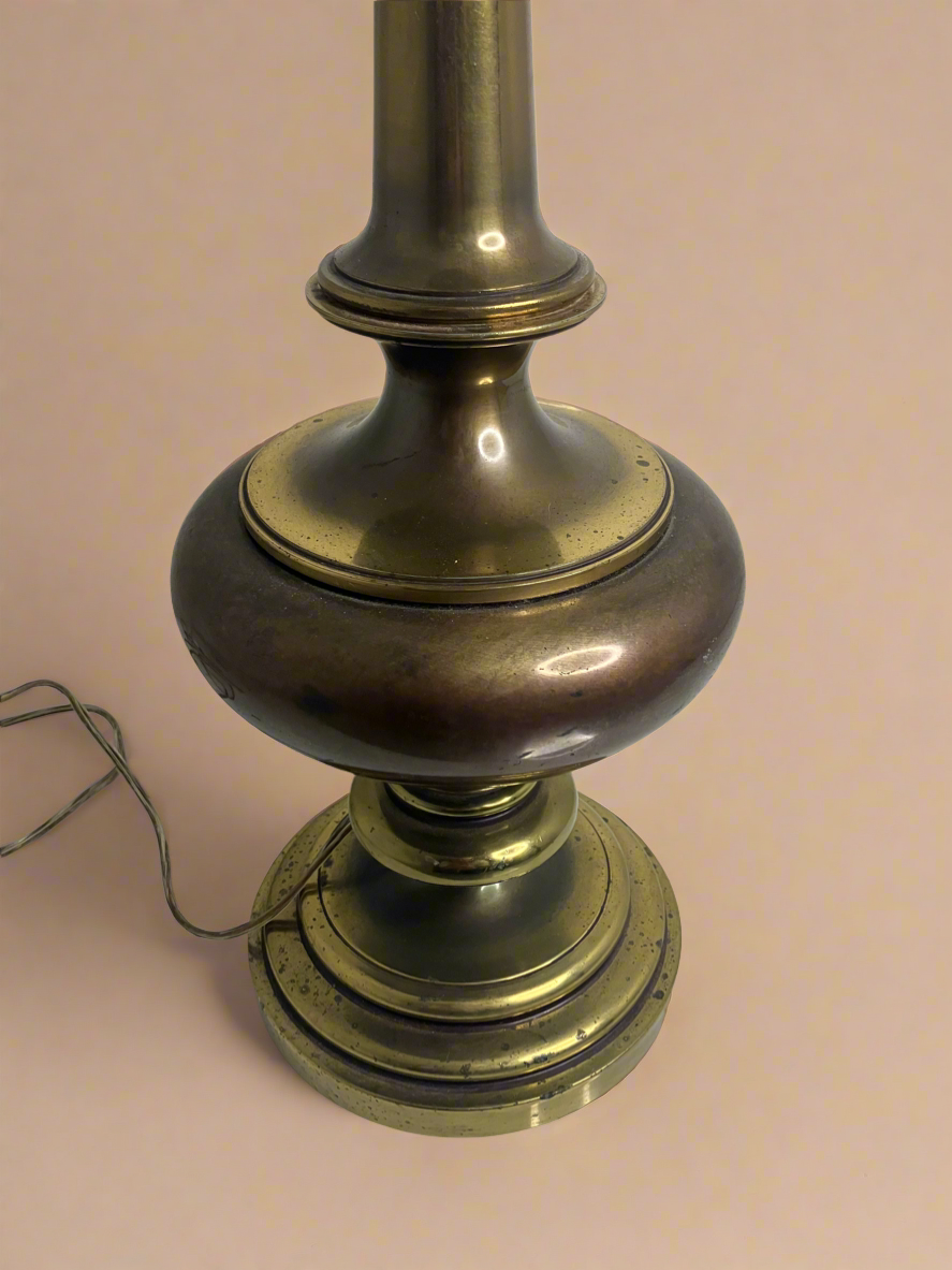 Vintage Brass Candlestick Style Table Lamp