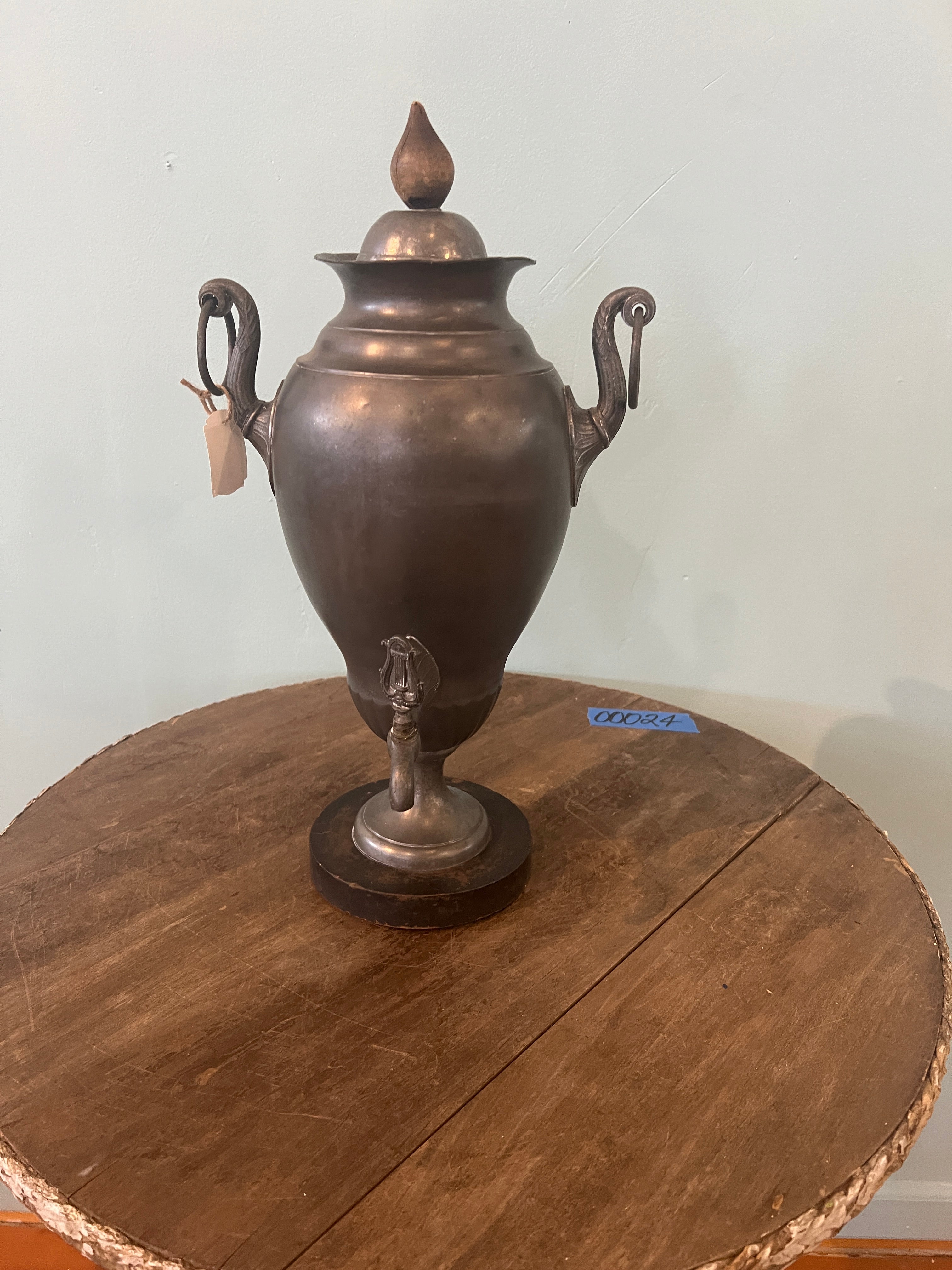 1900s pewter tea urn with spigot