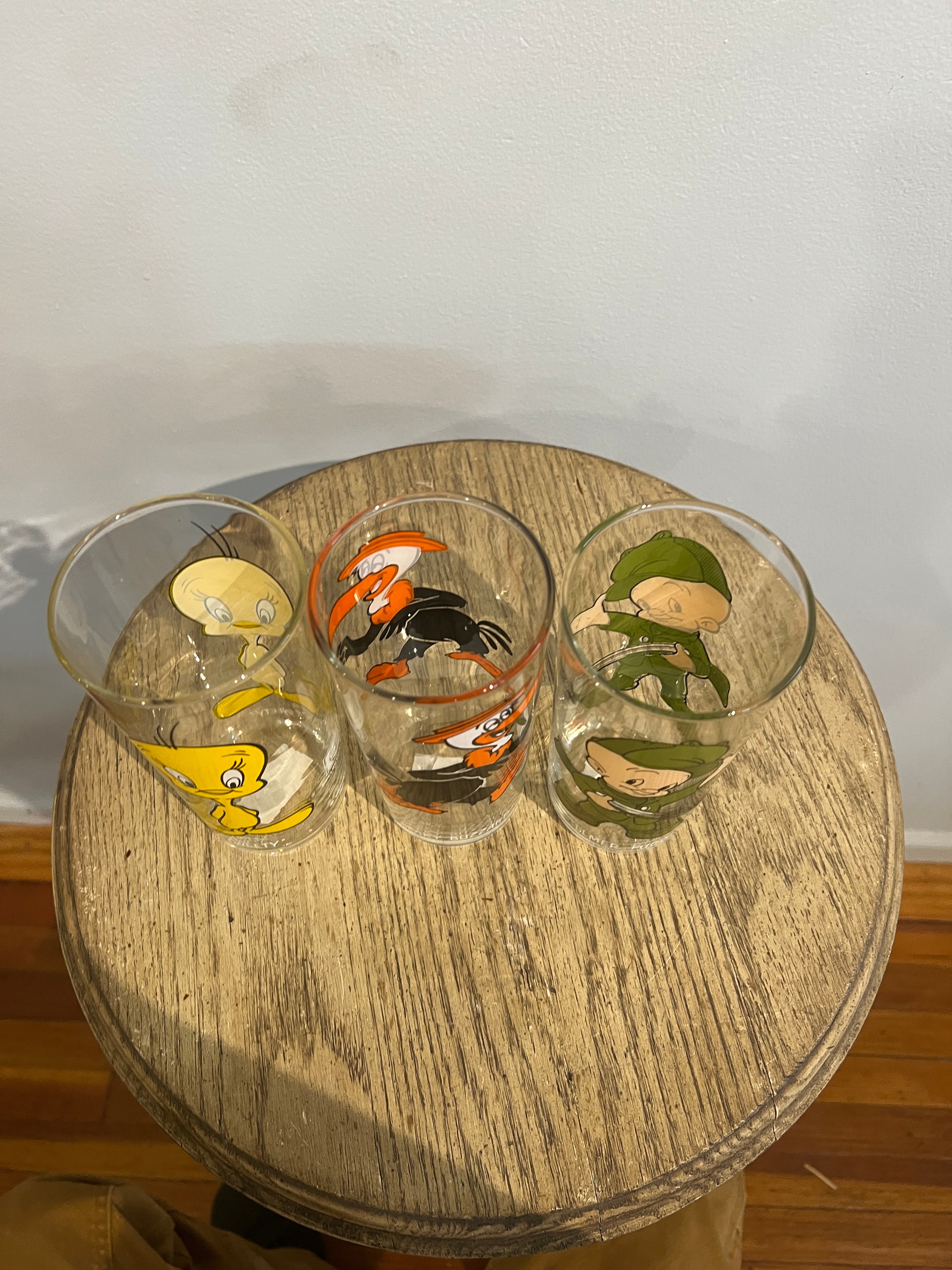 Vintage Looney Tunes Glass Set