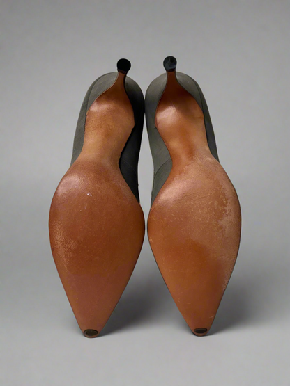 DeLiso Debs Mid Century Suede Pumps