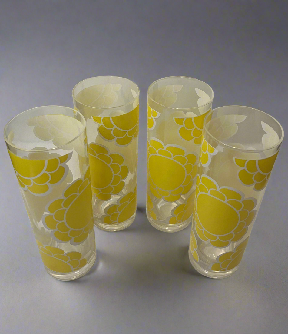 Vintage Colony 70's  Yellow Flower Glasses (Set of 4)