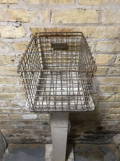 Locker Basket - Wire