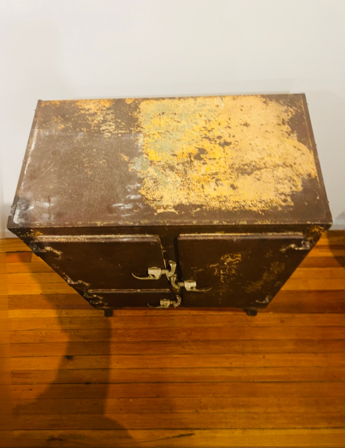 Vintage Ice Box metal / antique refrigeration