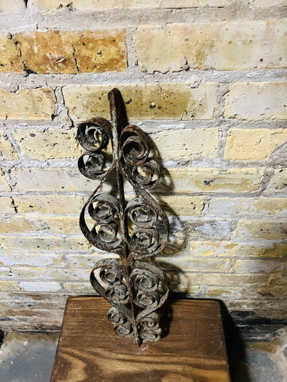 Yard and wall art vintage steel French Iron Scroll.