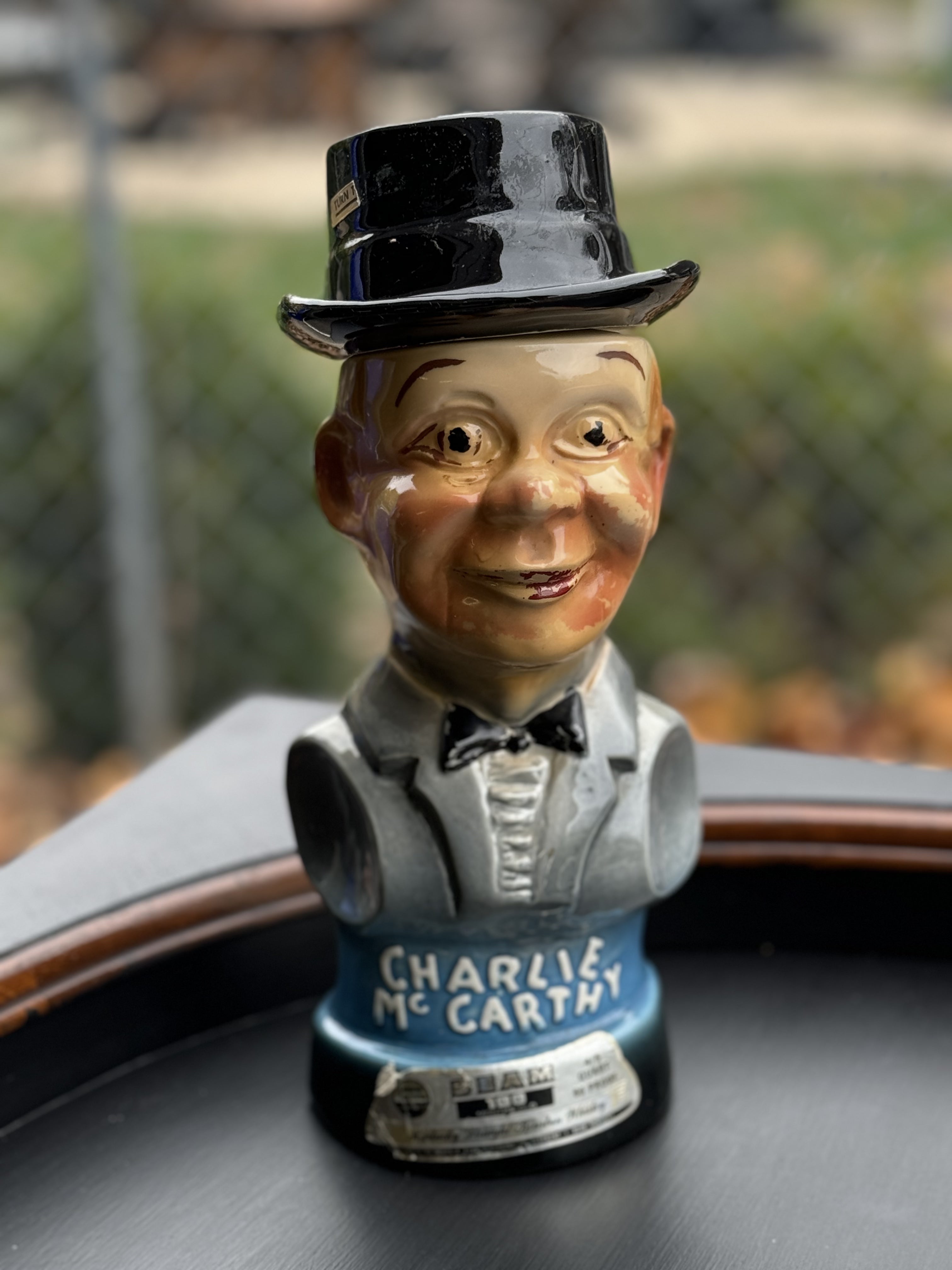 Vintage decanter Charlie McCarthy 1976.