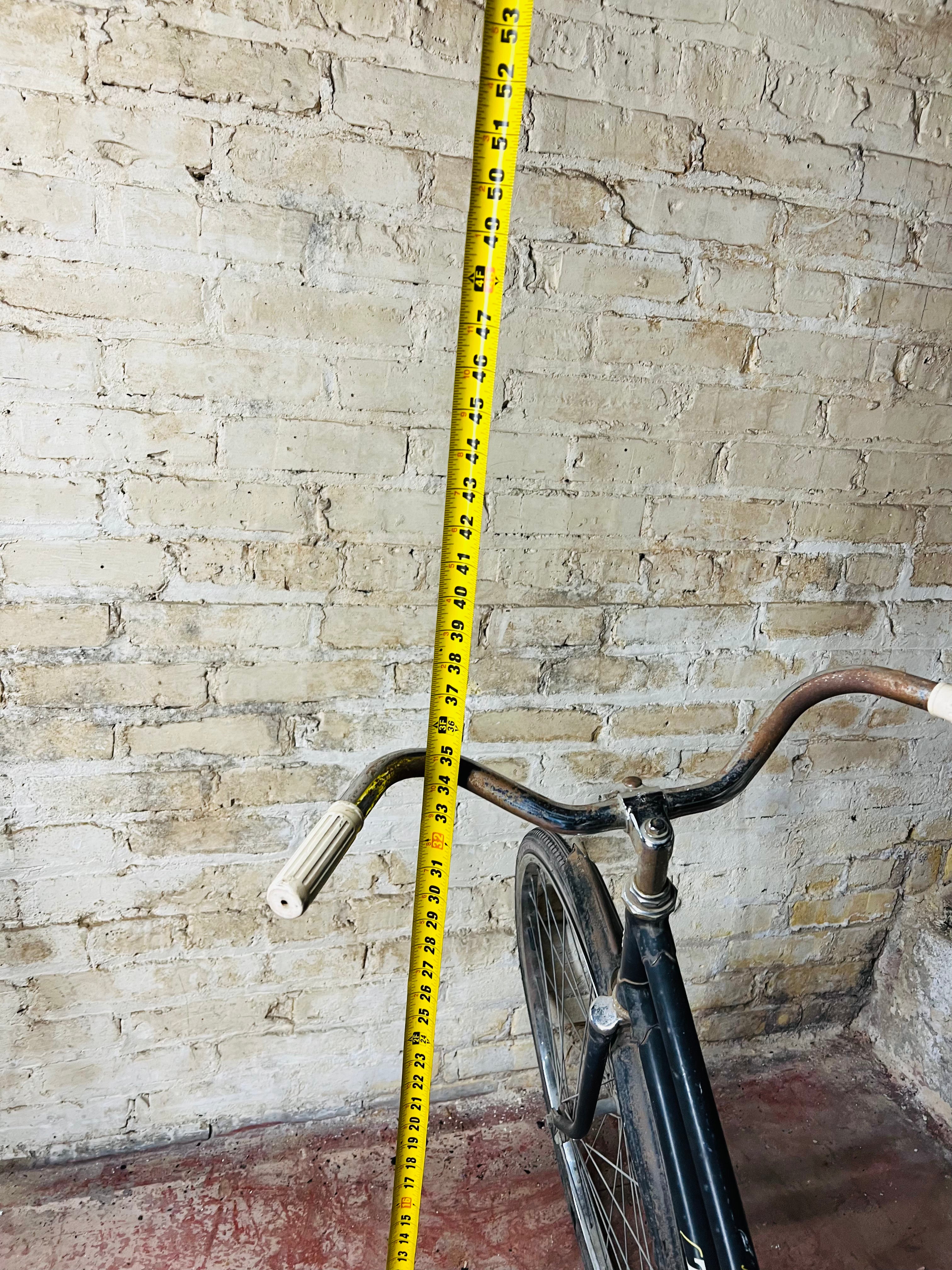 Vintage triumph, bicycle
