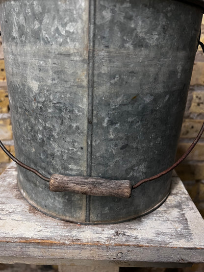 Vintage Bait Bucket