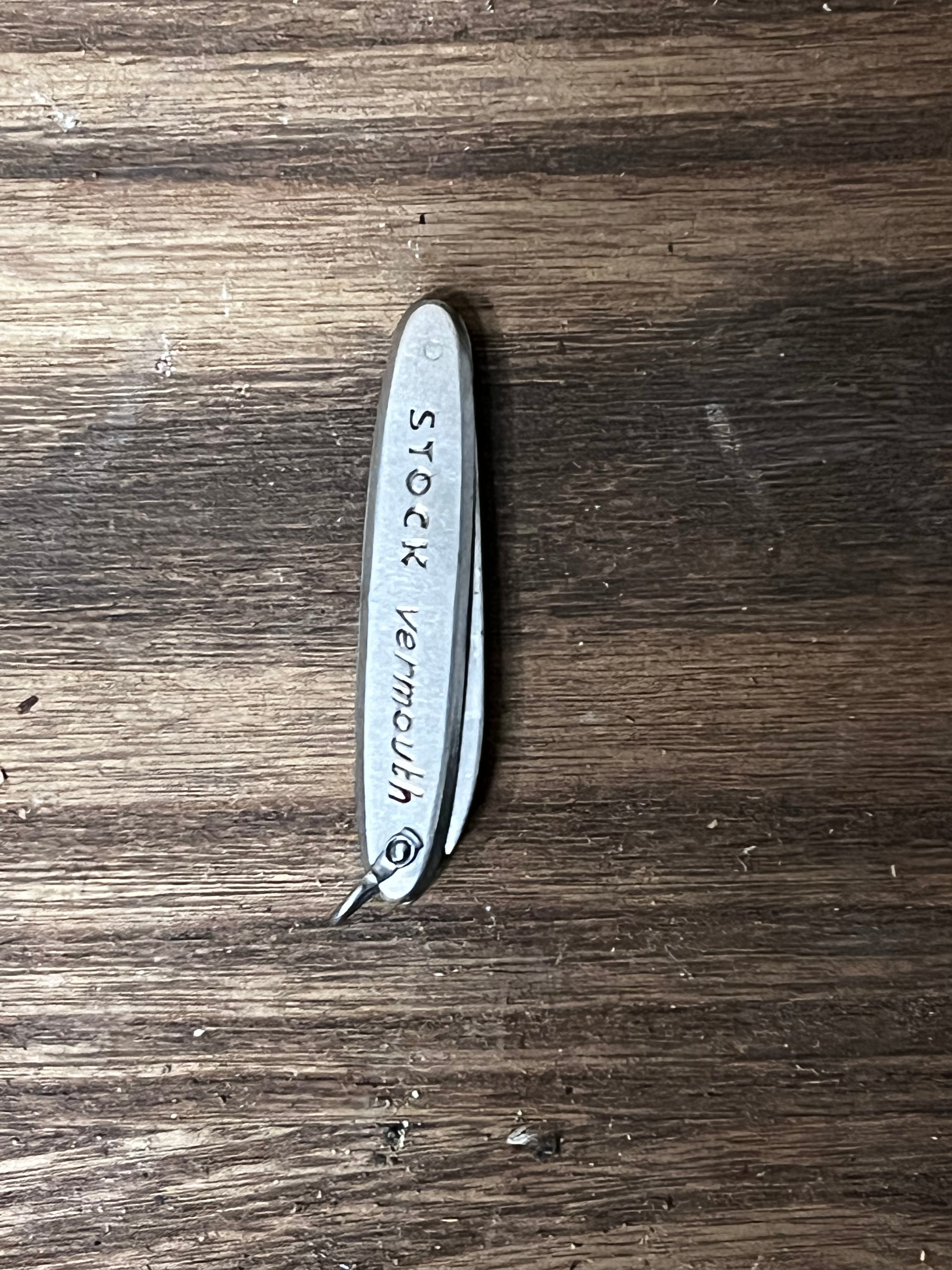 Stock Advertising Knife