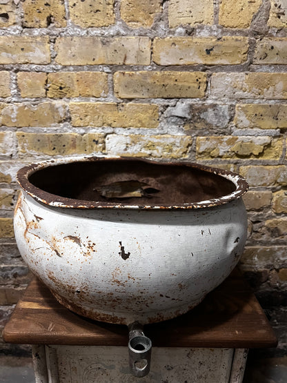 Enamel Water Bin With Spout