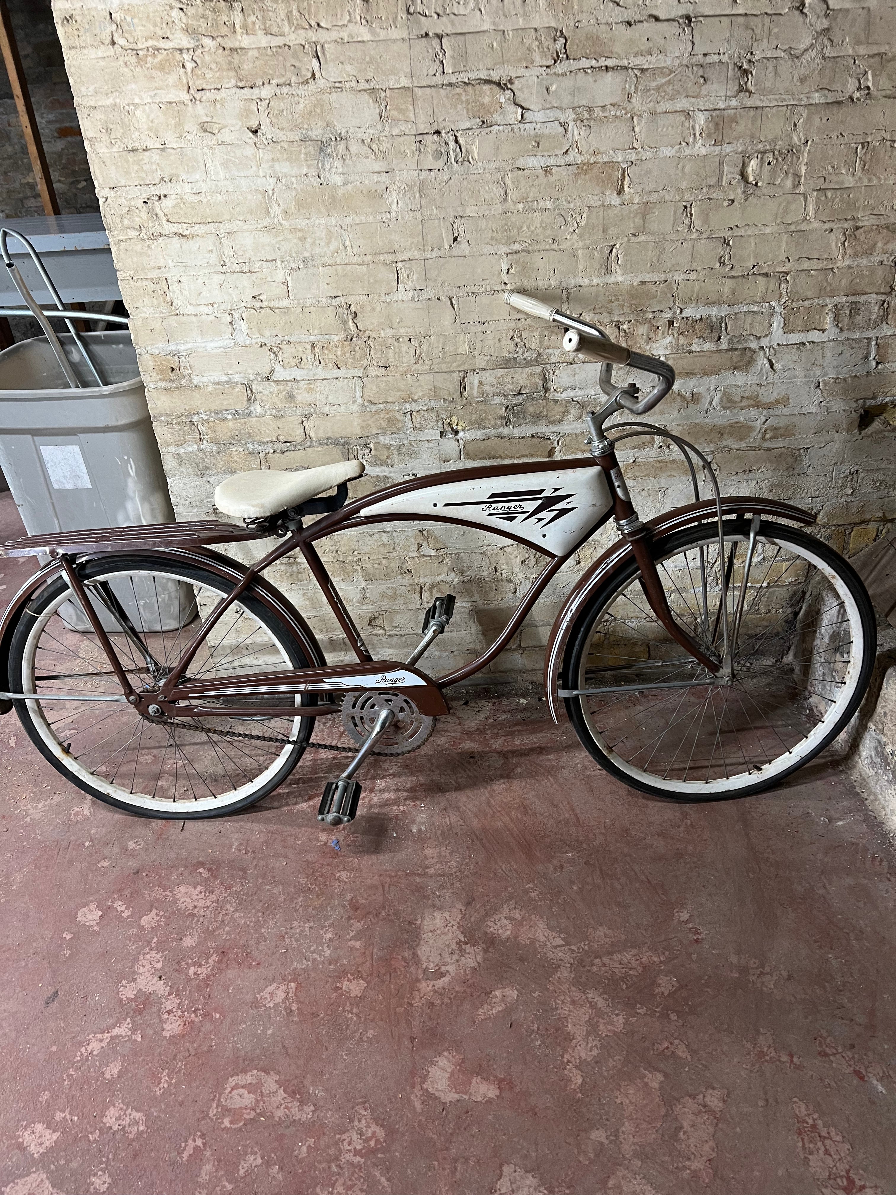Vintage Bicycle Schwinn Ranger B6