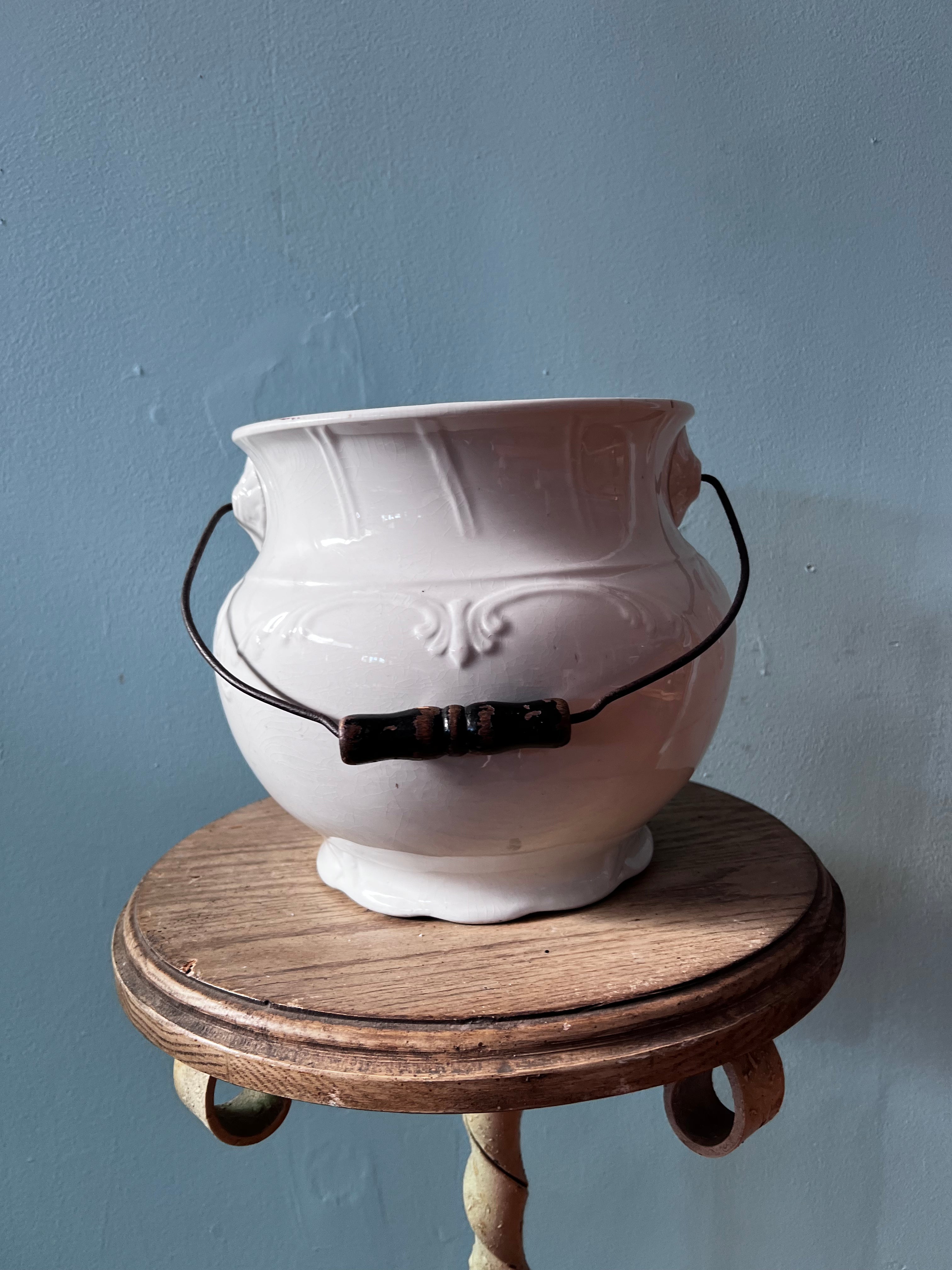 Chamber Pot with Wooden Handle