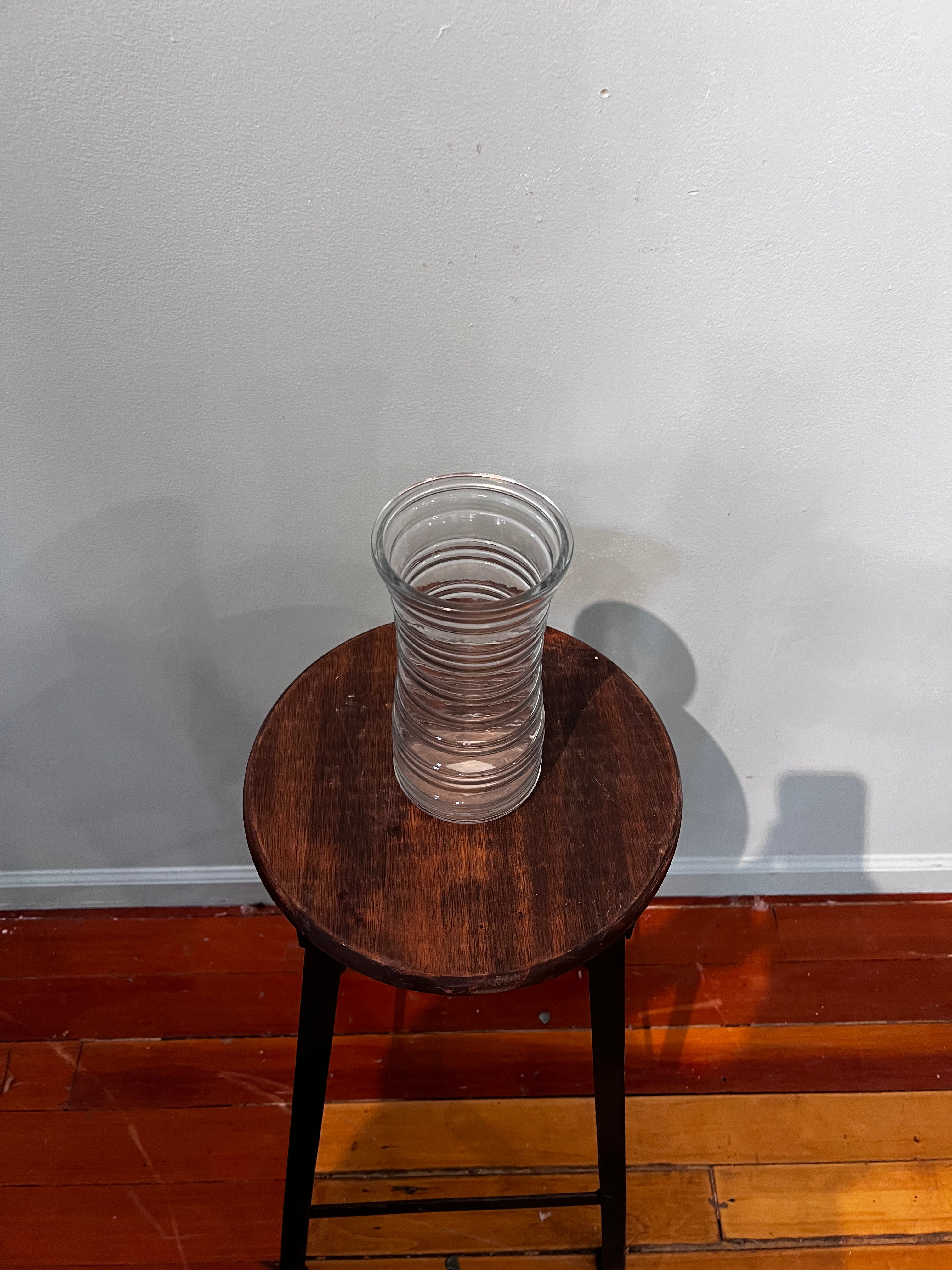 Clear glass vase