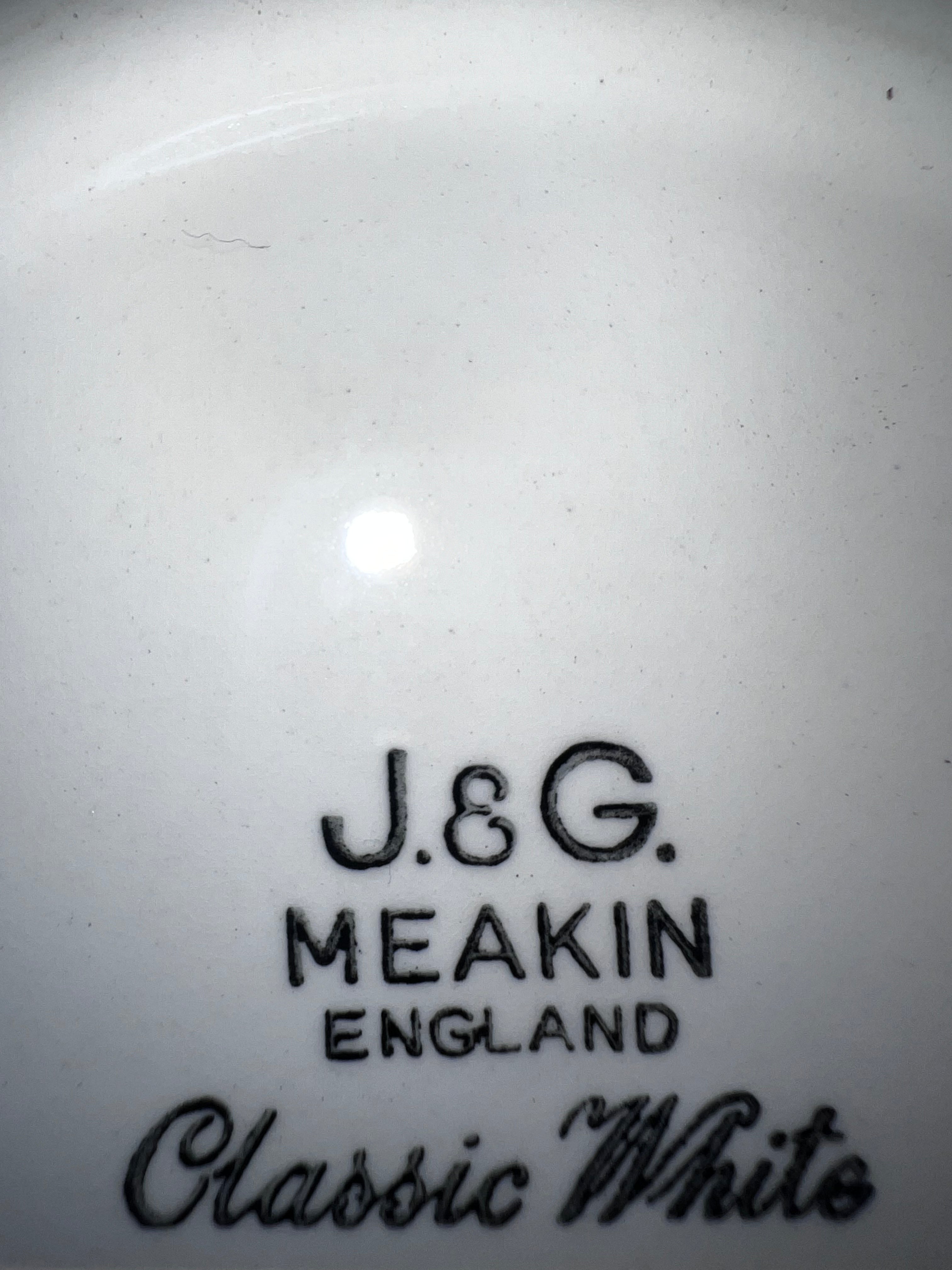 Meanin Serving Bowl