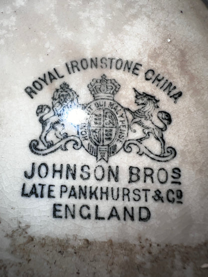 Knowles Soap Dish