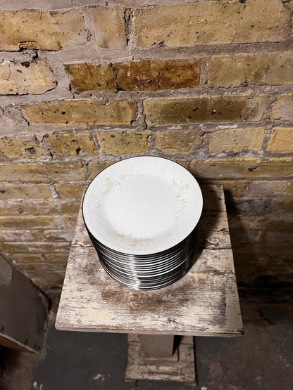 Noritake "Temptation" Plate