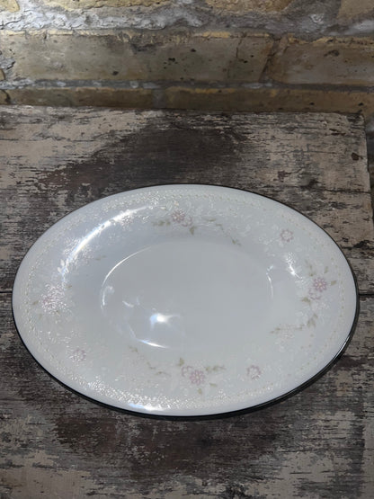 Noritake "Temptation" Dinner Plate