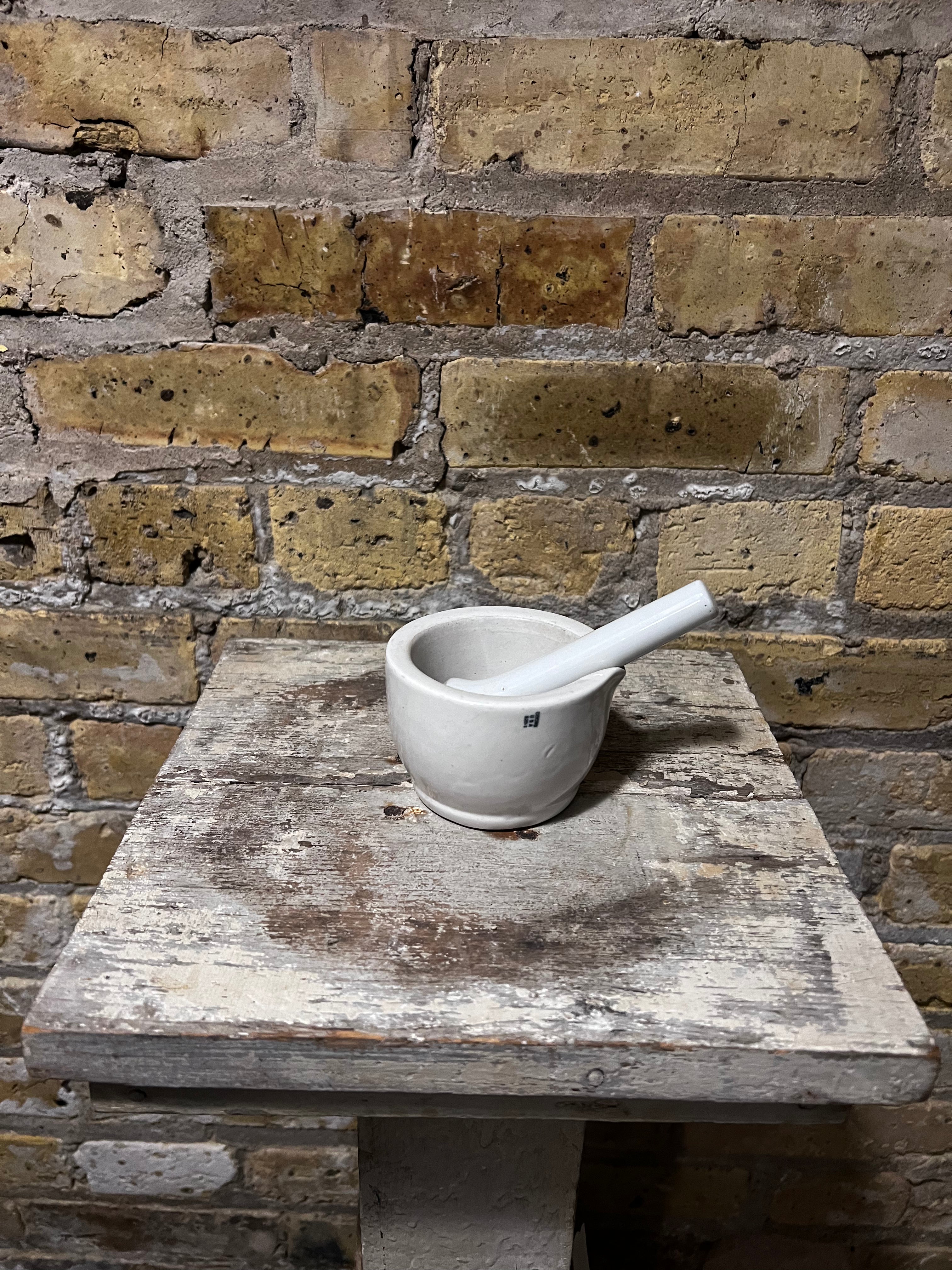 Mortar & Pestle