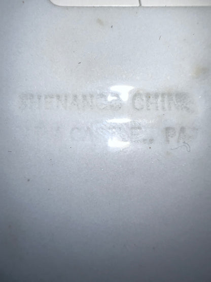 White Oval Tray Med