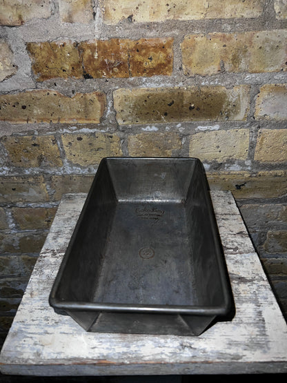 “Bale King” Bread Pan