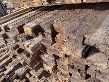 antique reclaimed mid century high quality lumber 2x4x9, Board Feet 864 total.  Bundle #4