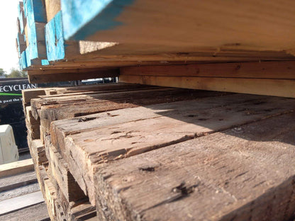 Antique rough sawn high quality lumber 2x4x8 144pcs / 768 board feet