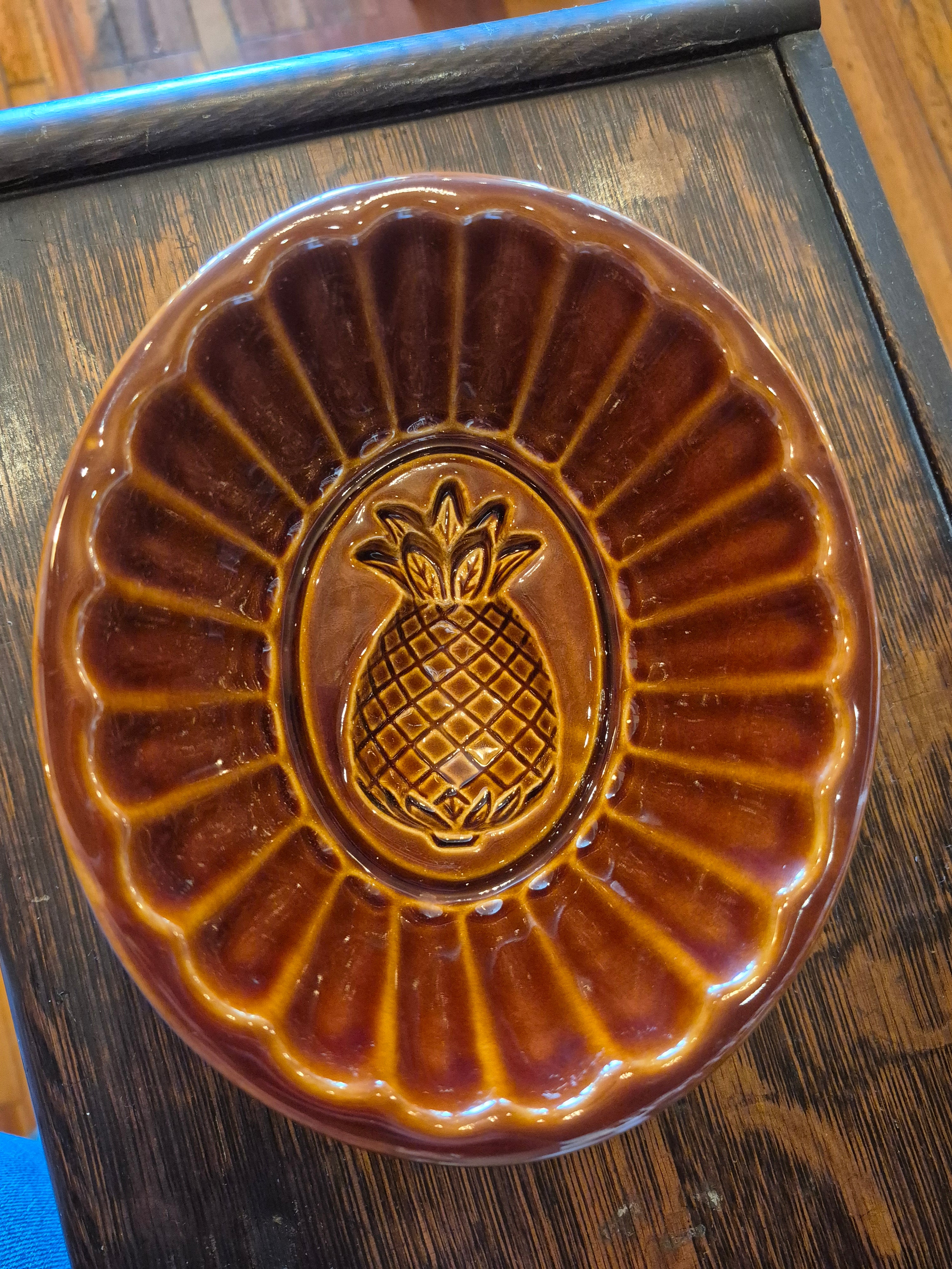 Brown glazed pineapple mold